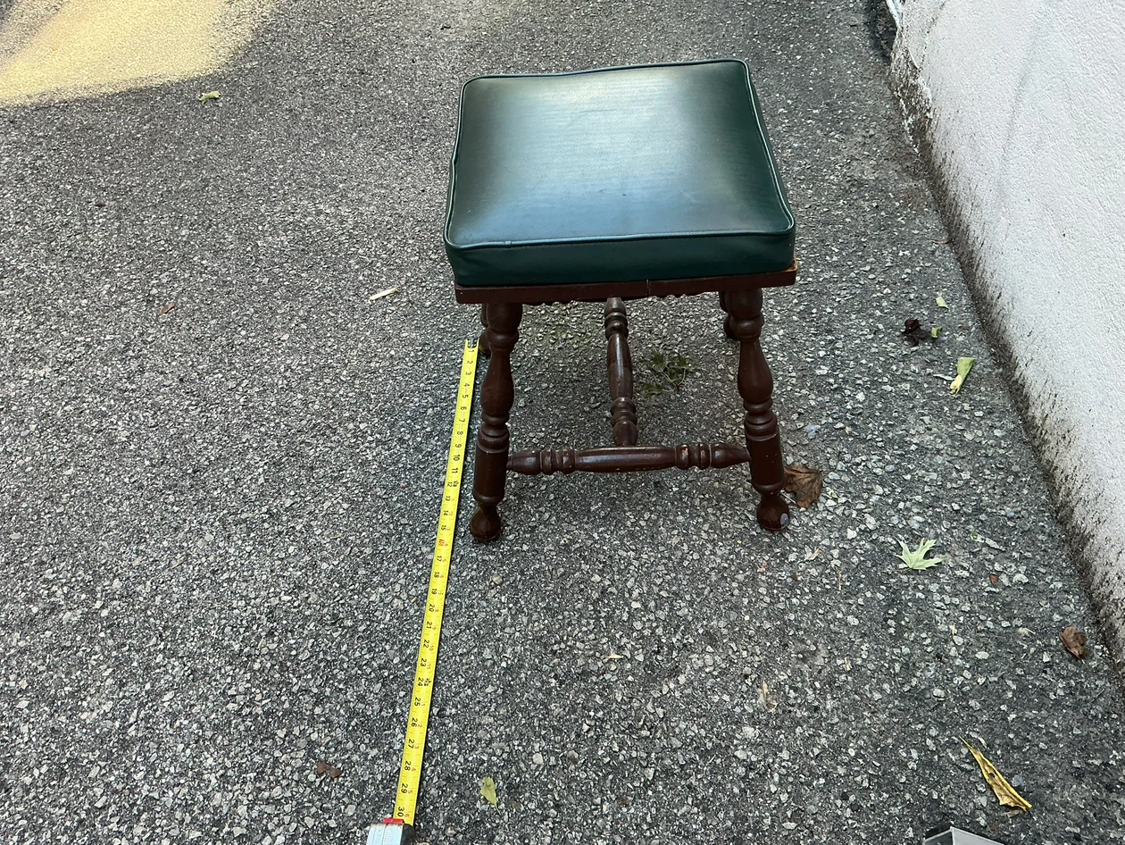 Vintage Green Vinyl Vanity Stool ! - photo 3