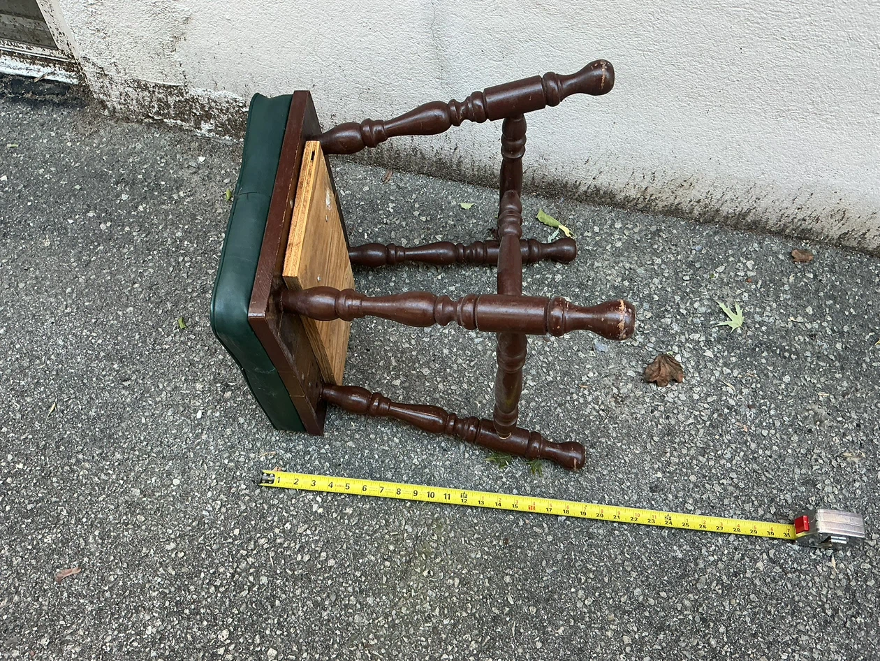 Vintage Green Vinyl Vanity Stool ! - photo 5