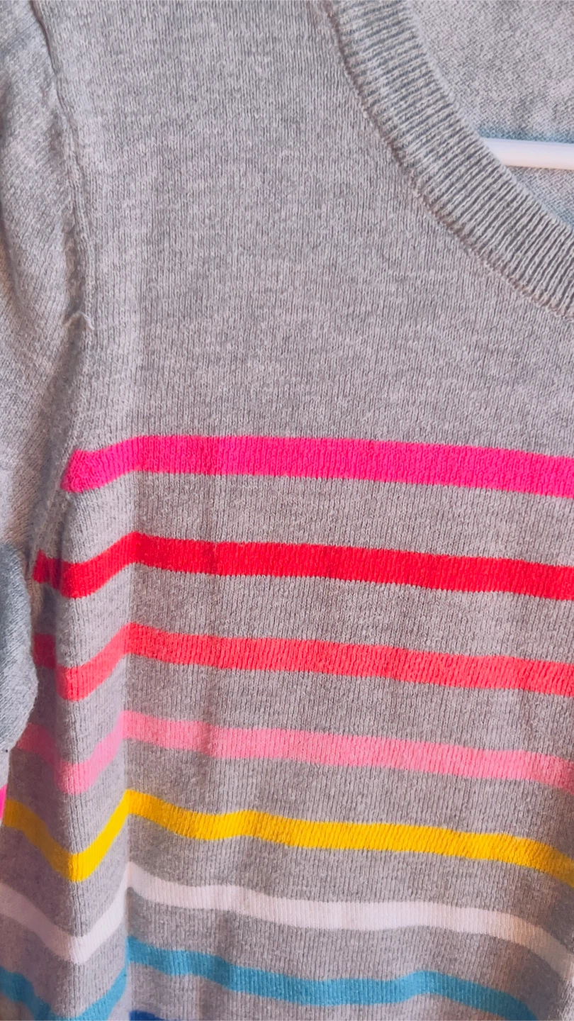 Gap Striped Sweater - Medium. Pick up at Mill Basin Brooklyn - photo 3