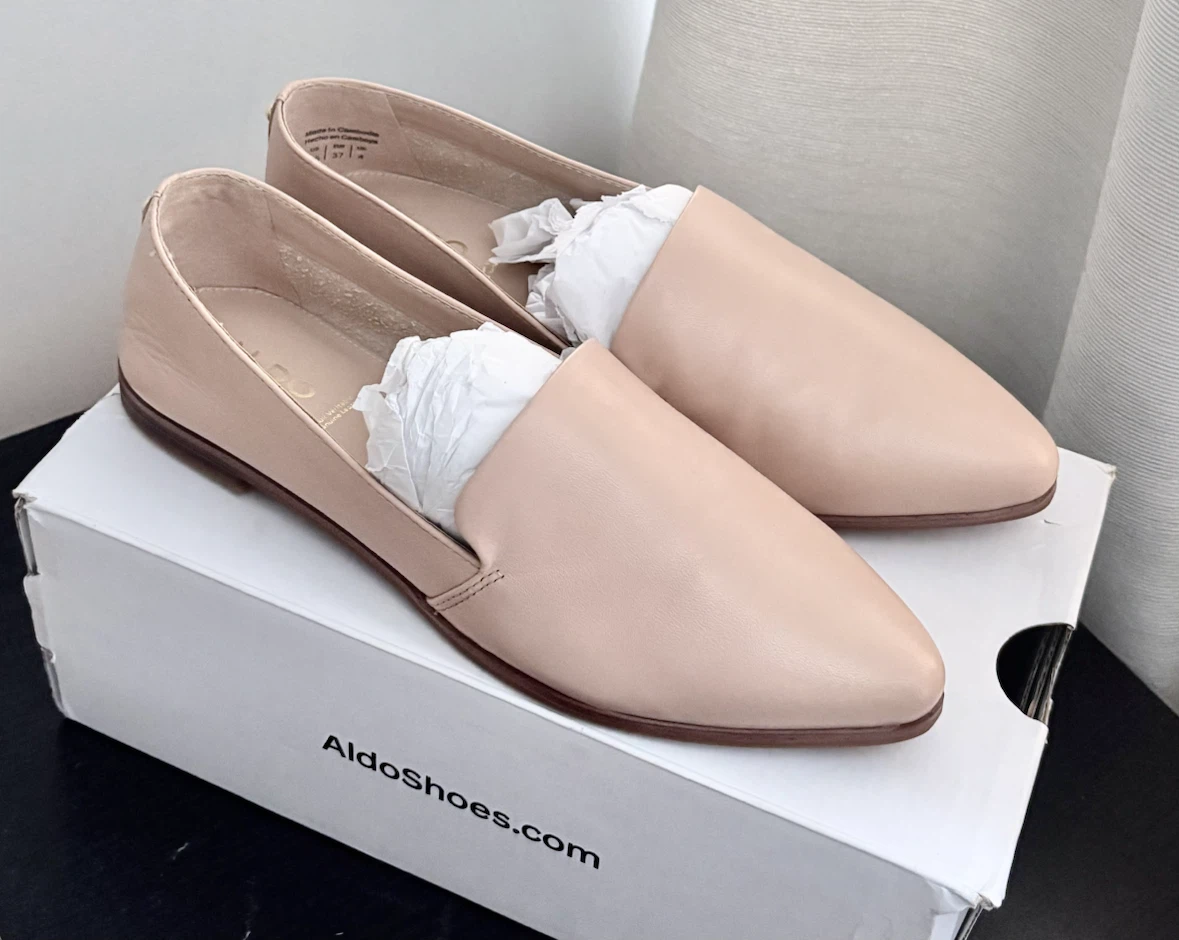 ALDO women’s bone Loafers (new in box ) - photo 4
