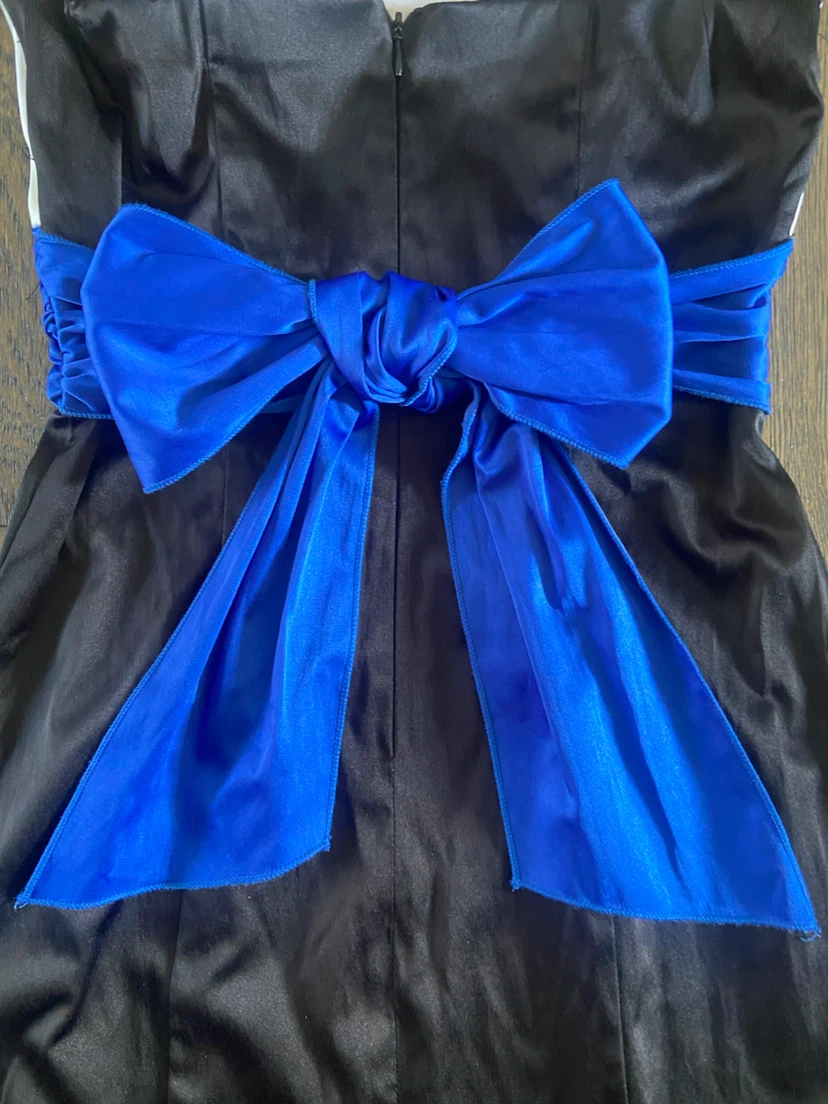 Size 4 Strapless Colorblock Satin Mini Dress with Back Bow - photo 3