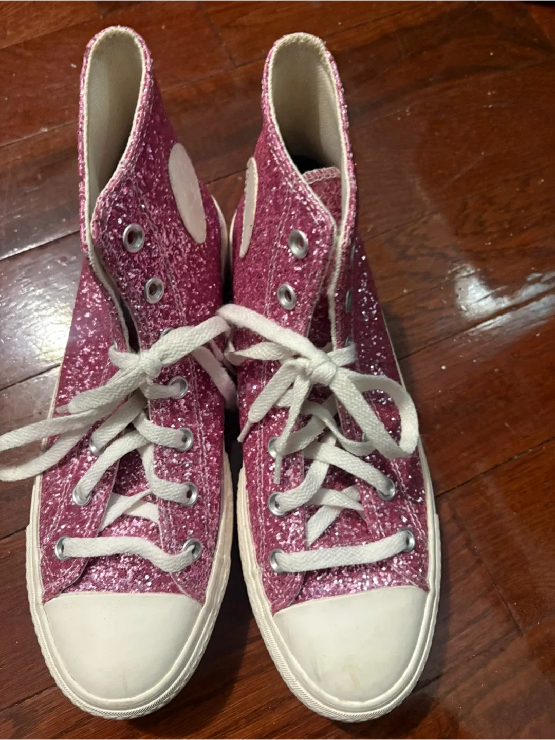 9.5 women’s Converse All Star High Top Glitter Sneakers