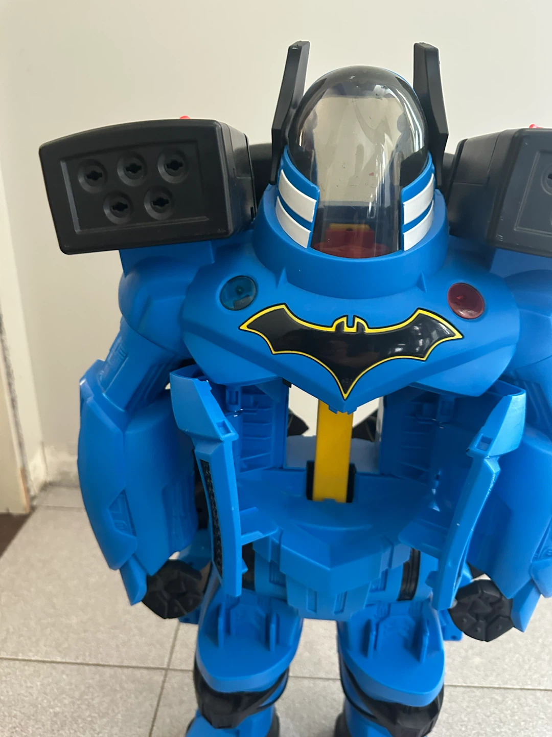 Batman Transforming Batbot Xtreme Superfriends Figure - photo 4