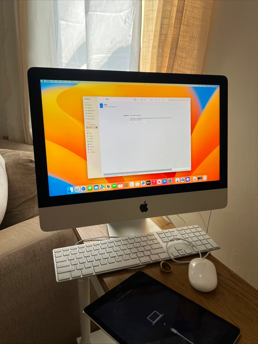 Apple iMac Desktop Computer - photo 2