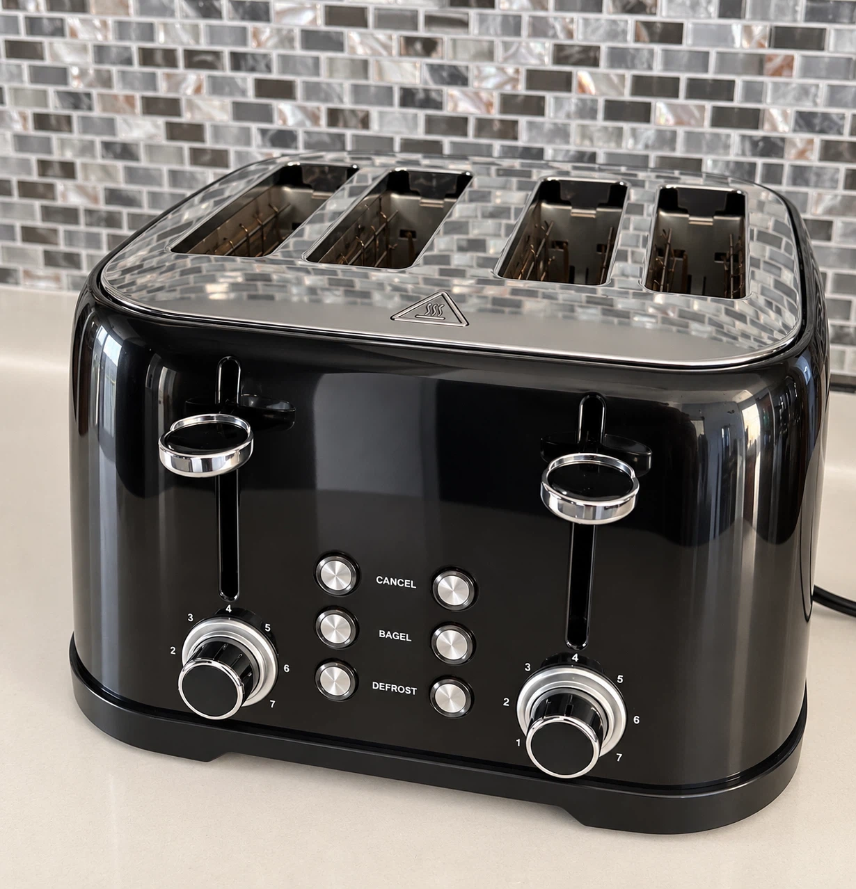 4-Slice Toaster – Black & Chrome – Perfect Condition