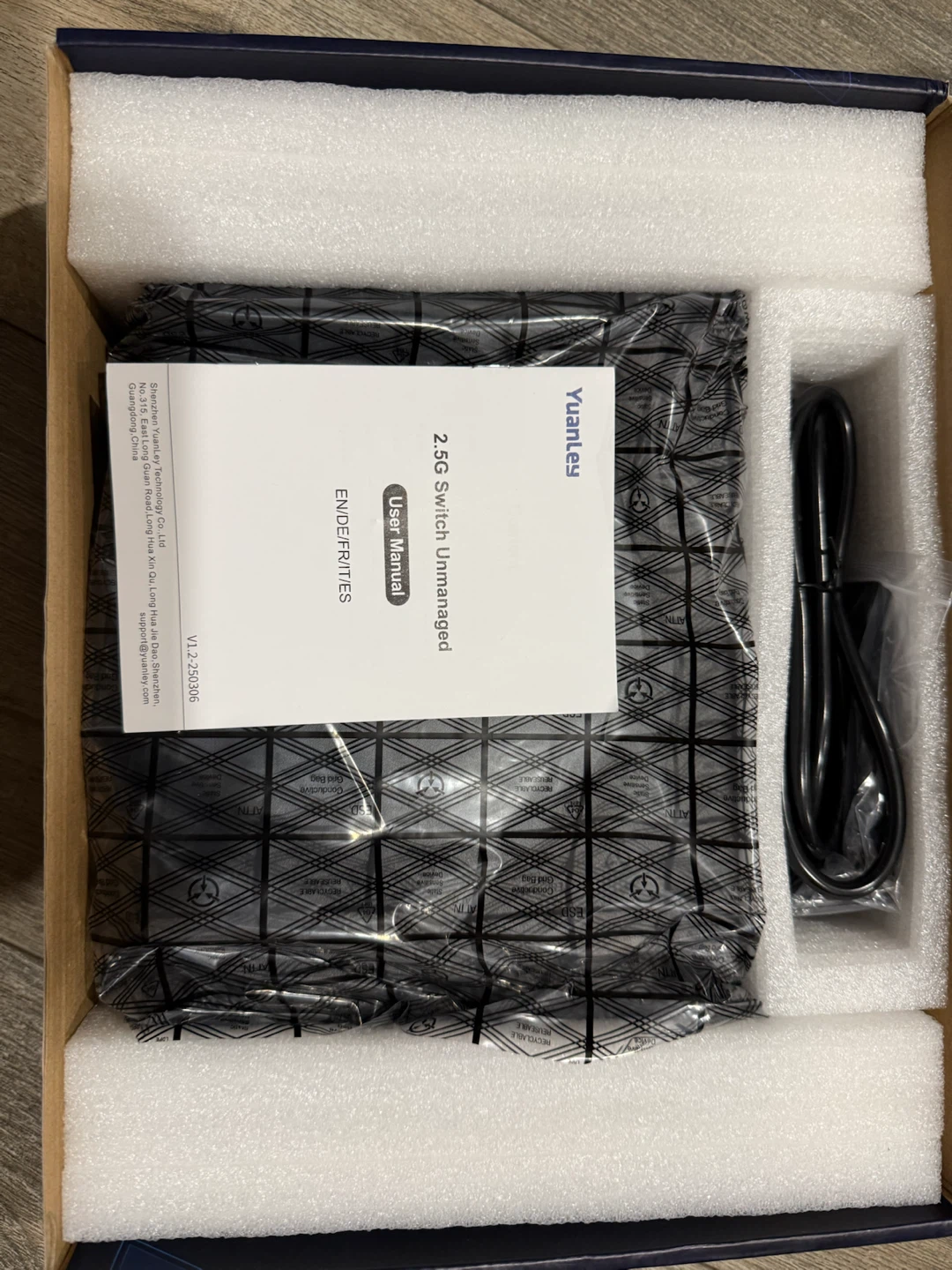 YuanLey 16-Port 2.5G PoE Switch - photo 5