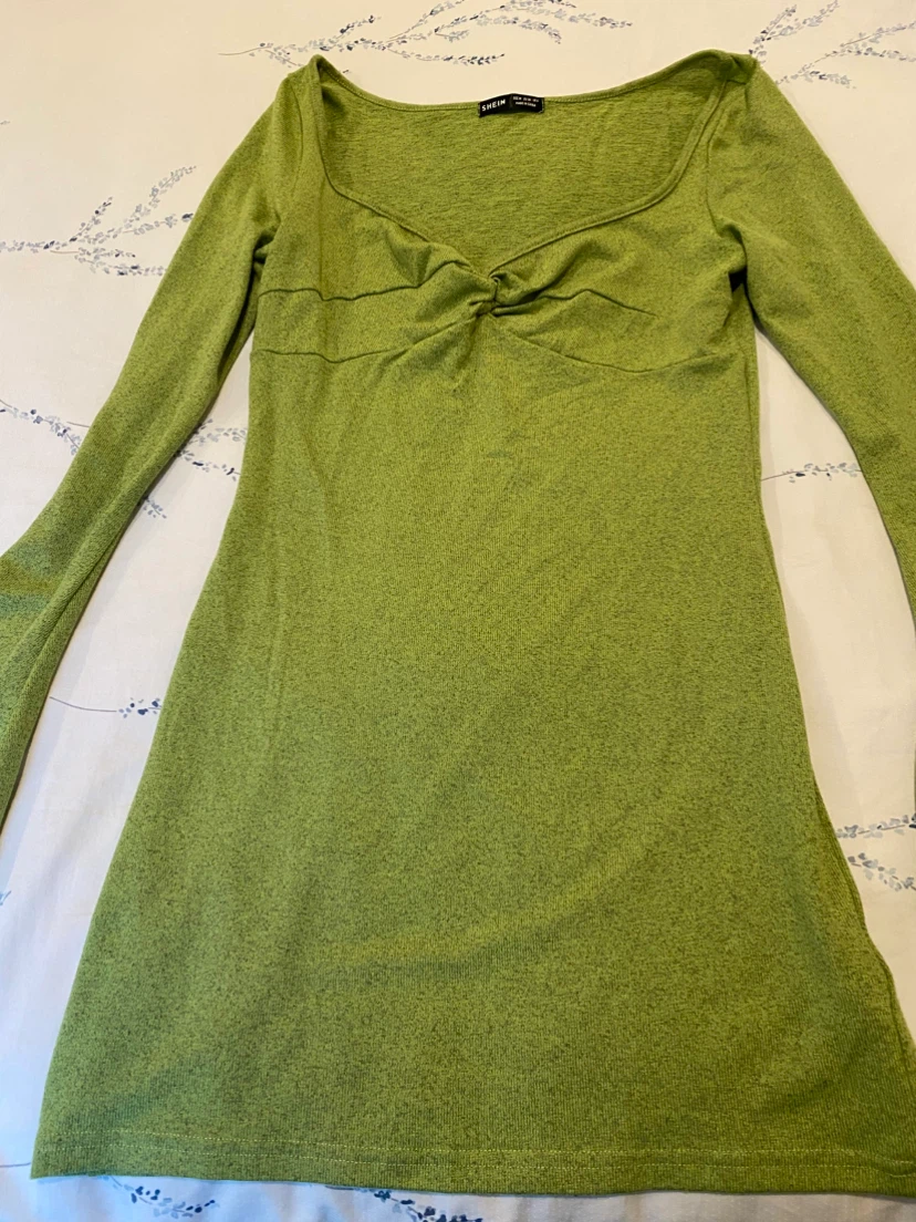 SHEIN Green Twist-Front Dress