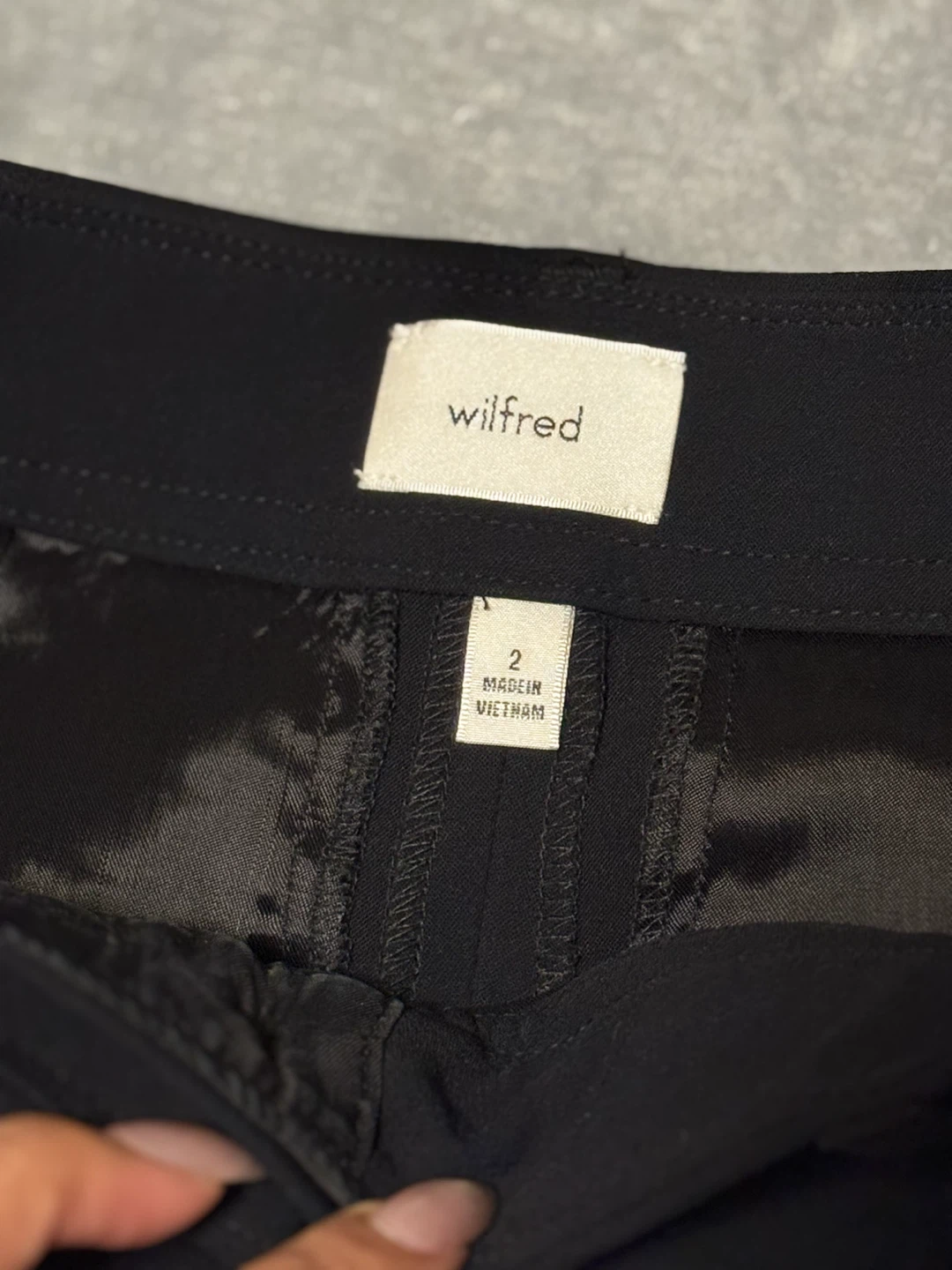 Wilfred Black Cargo Pants Size 2 - photo 2