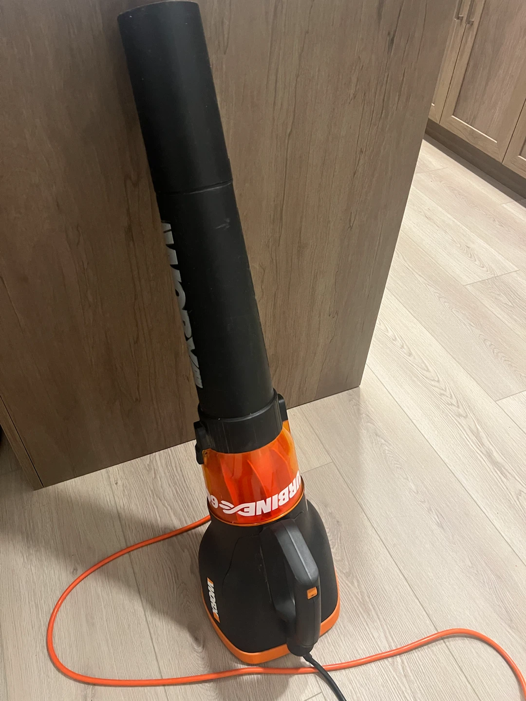 WORX 600 Electric Leaf Blower - photo 3