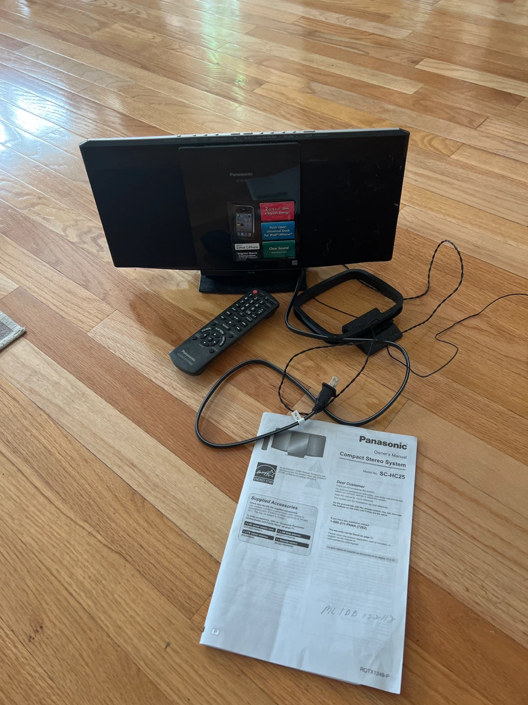 Panasonic Compact Stereo System SC-HC25
