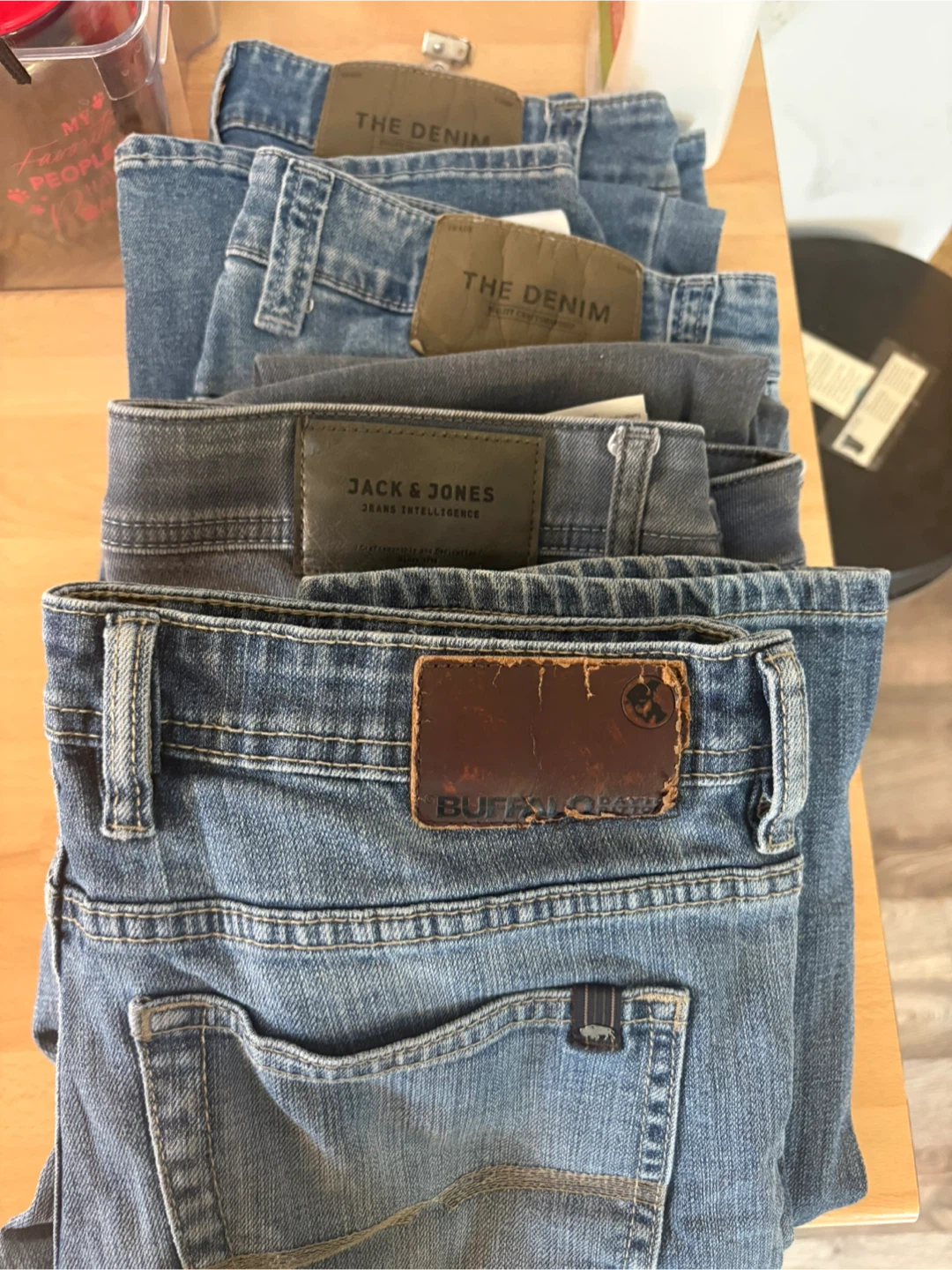 Jeans