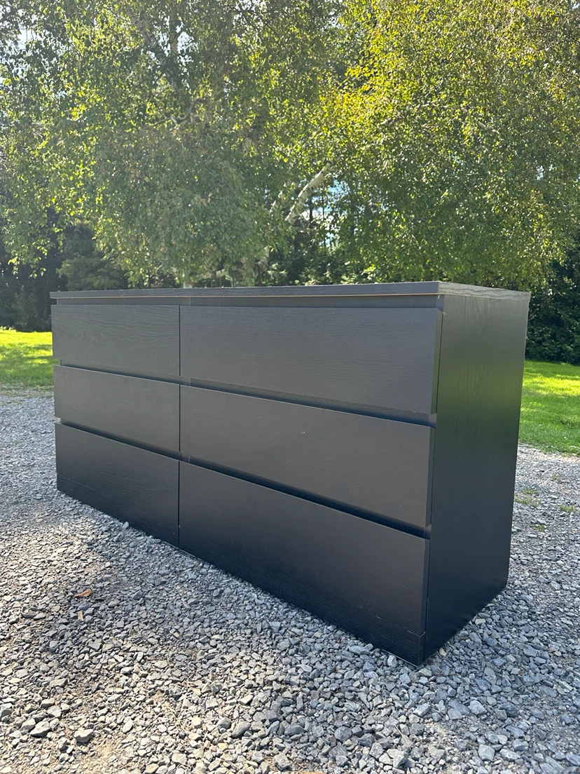 KEA MALM 6-Drawer Dresser (CAN DELIVER)