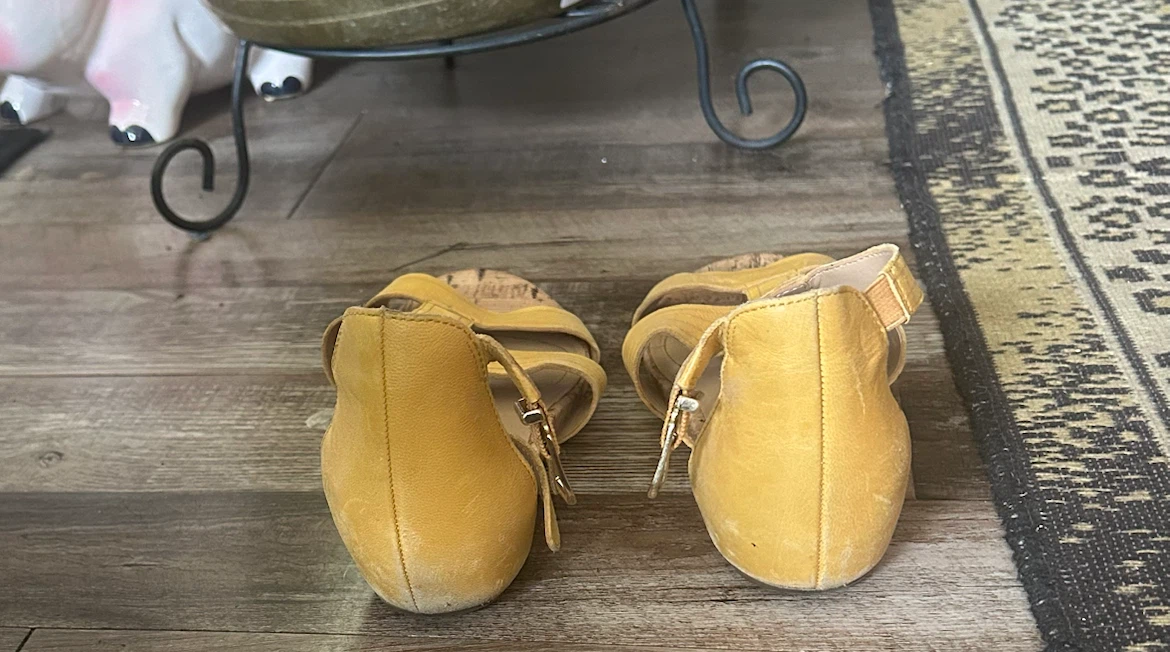 Naturalized Yellow Sandals - photo 3