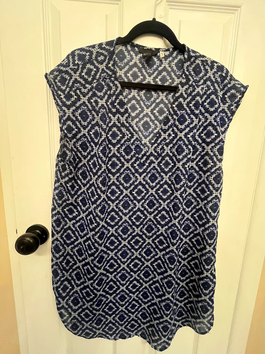Sleeveless Women's Top, Size 12
