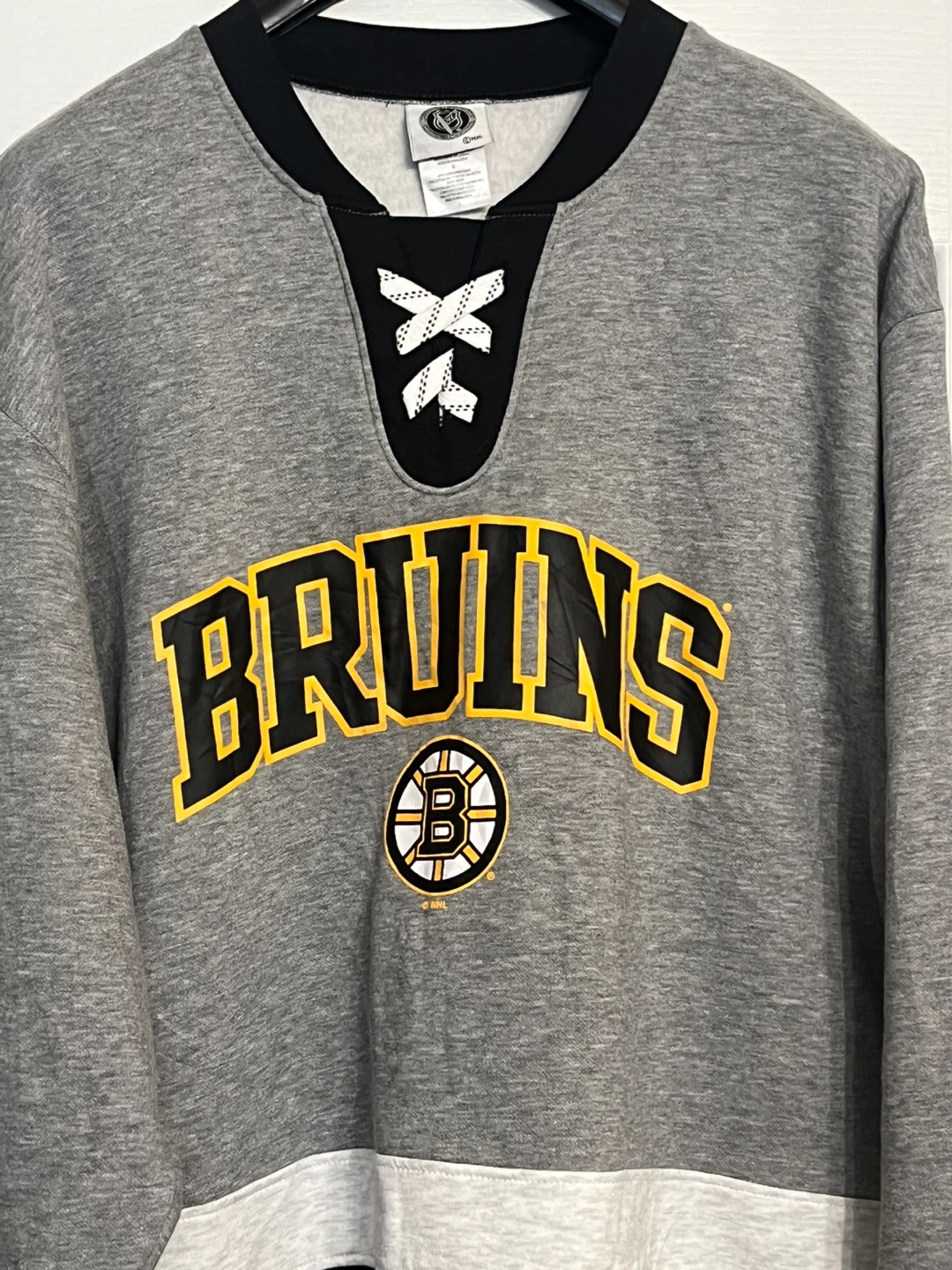 Boston Bruins NHL Hockey Lace Up Sweatshirt - photo 2