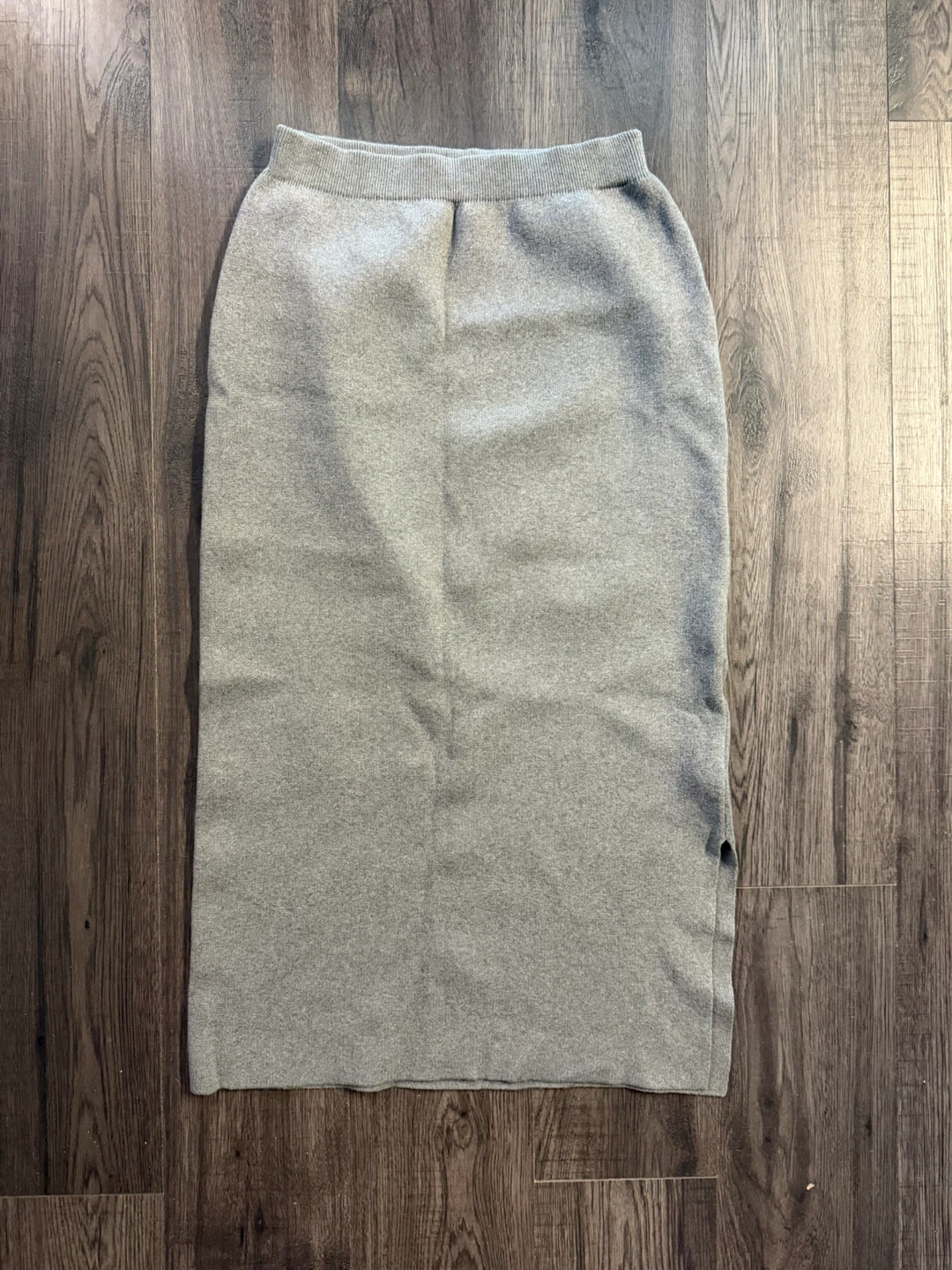 UNIQLO Grey Knit Skirt