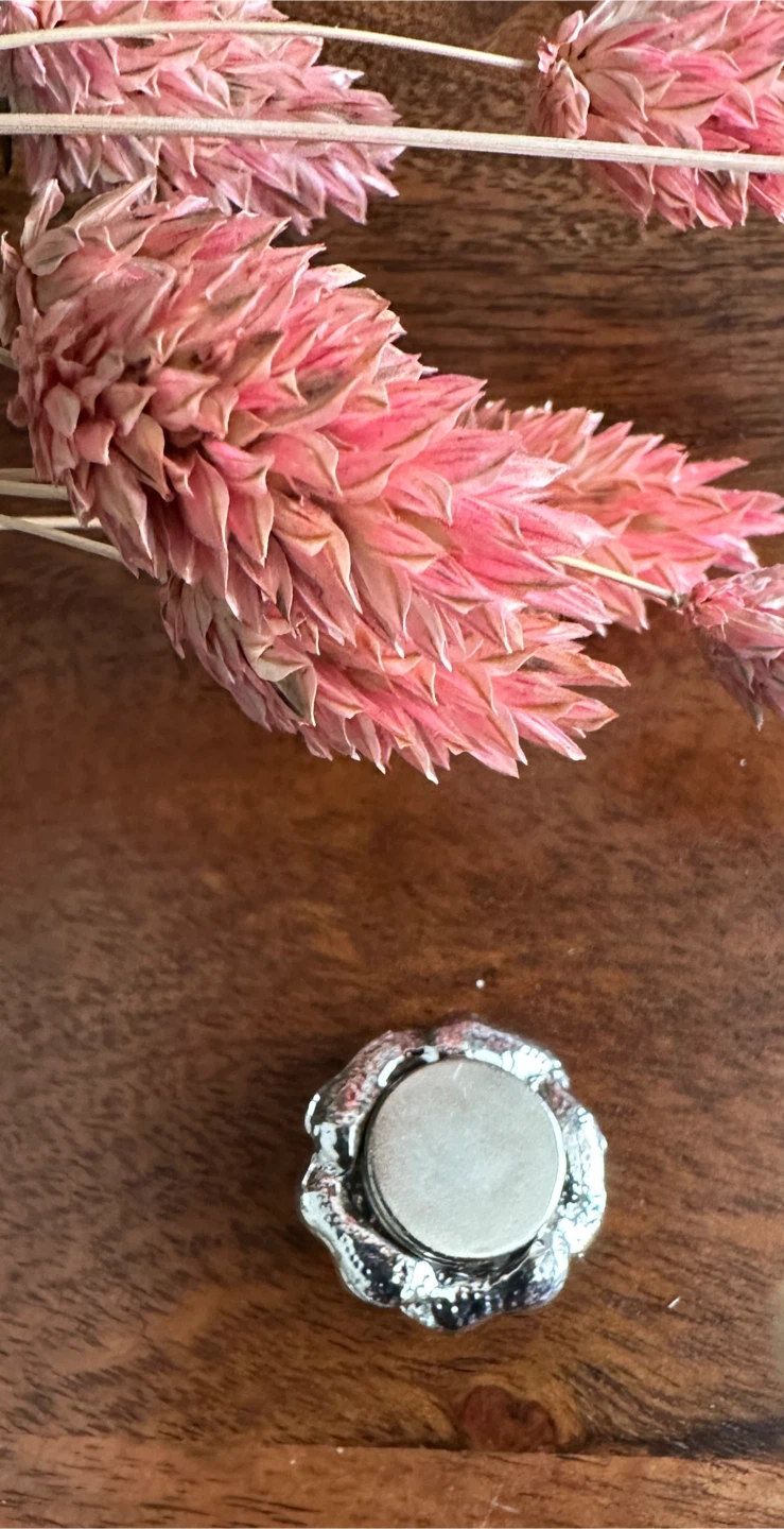 Sparkly Rose Flower Brooch Pin - photo 2