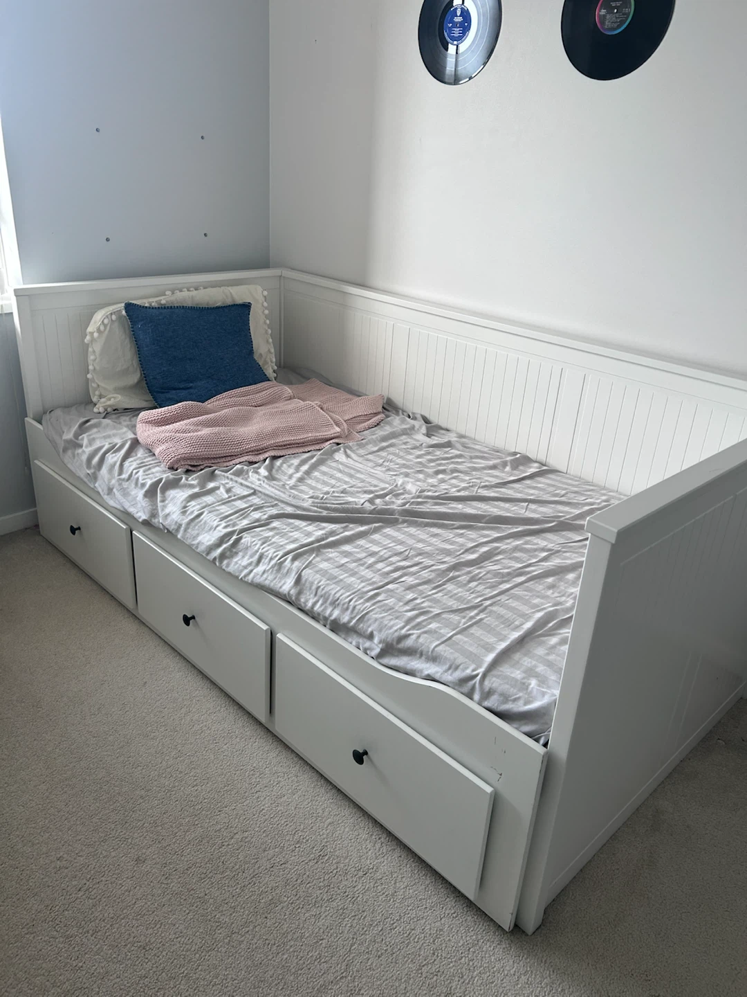 IKEA Hemnes Daybed with 3 Drawers