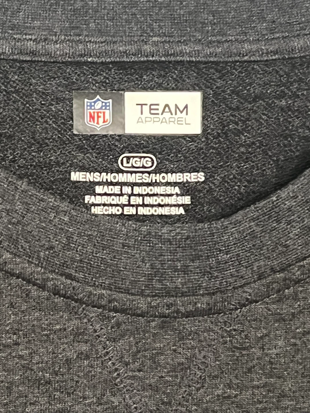 Philadelphia Eagles NFL Team Apparel Crewneck Sweatshirt - photo 3