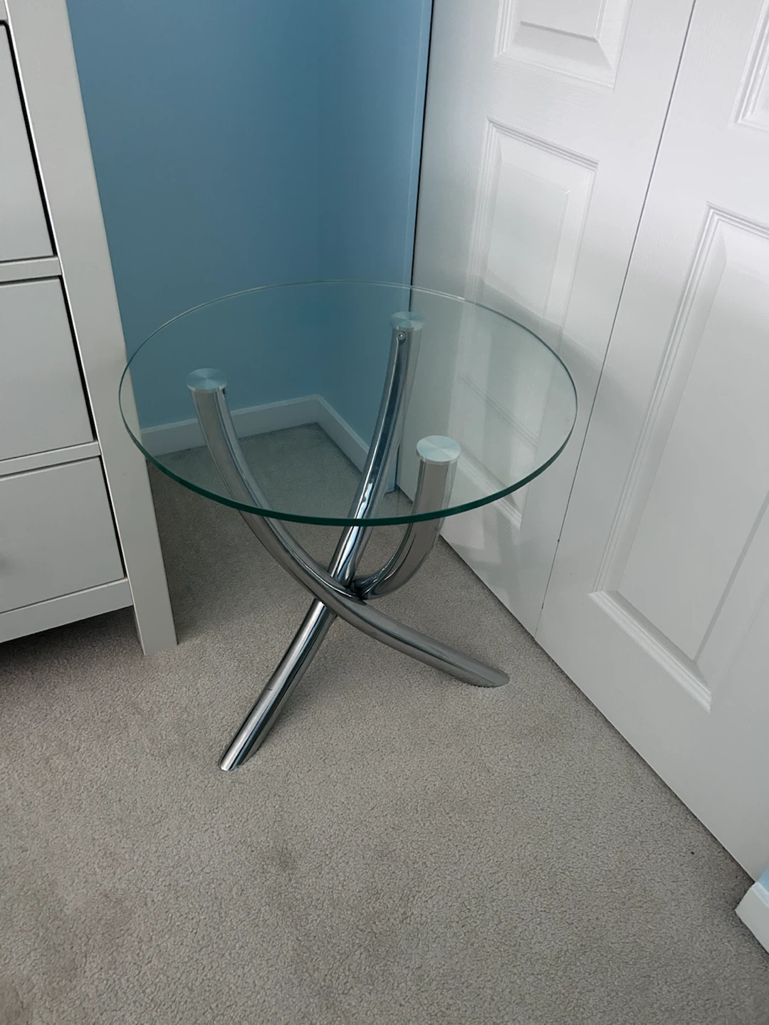 Round Glass Top Side Table with Chrome Base