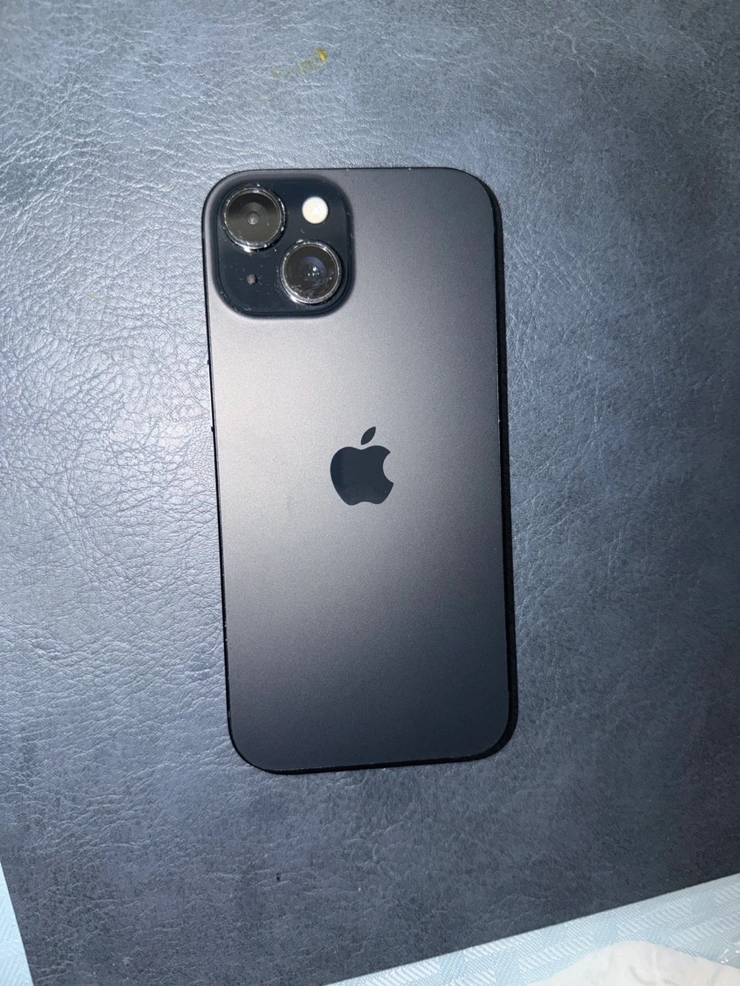 Apple iPhone 15 (128GB) Unlocked worldwide - photo 2