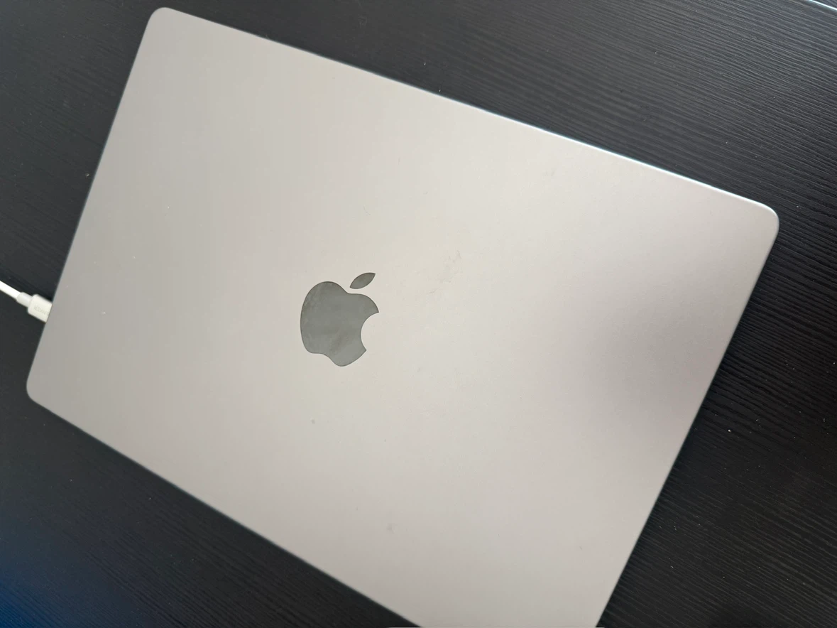MacBook Pro 14-inch 2023 M2 Pro - photo 3