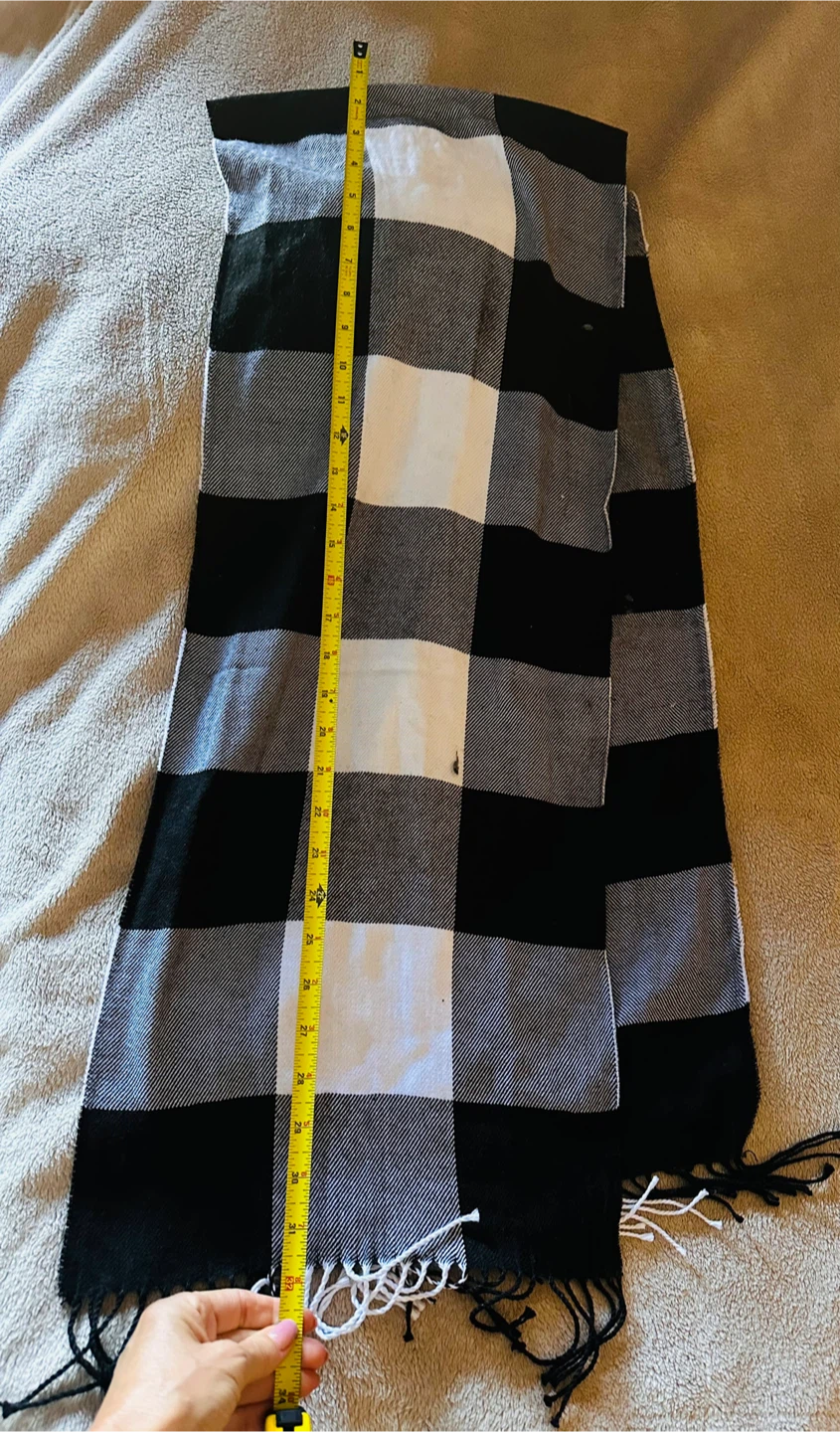 Black and White Buffalo Plaid Scarf - photo 4
