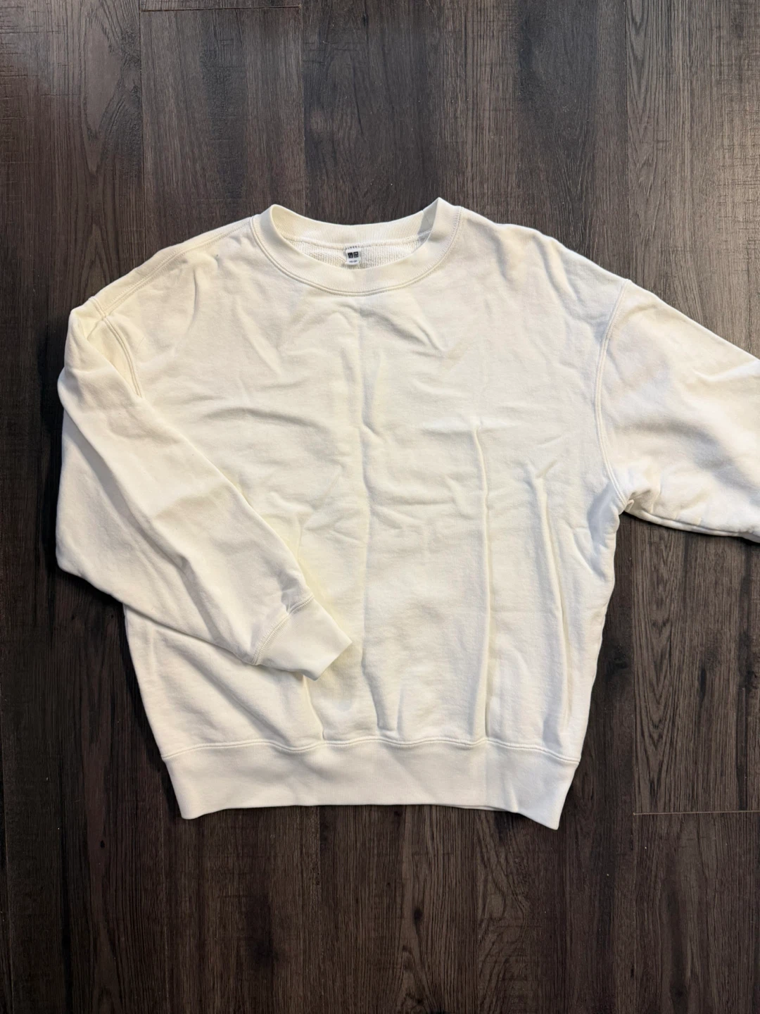 UNIQLO Crewneck Sweatshirt