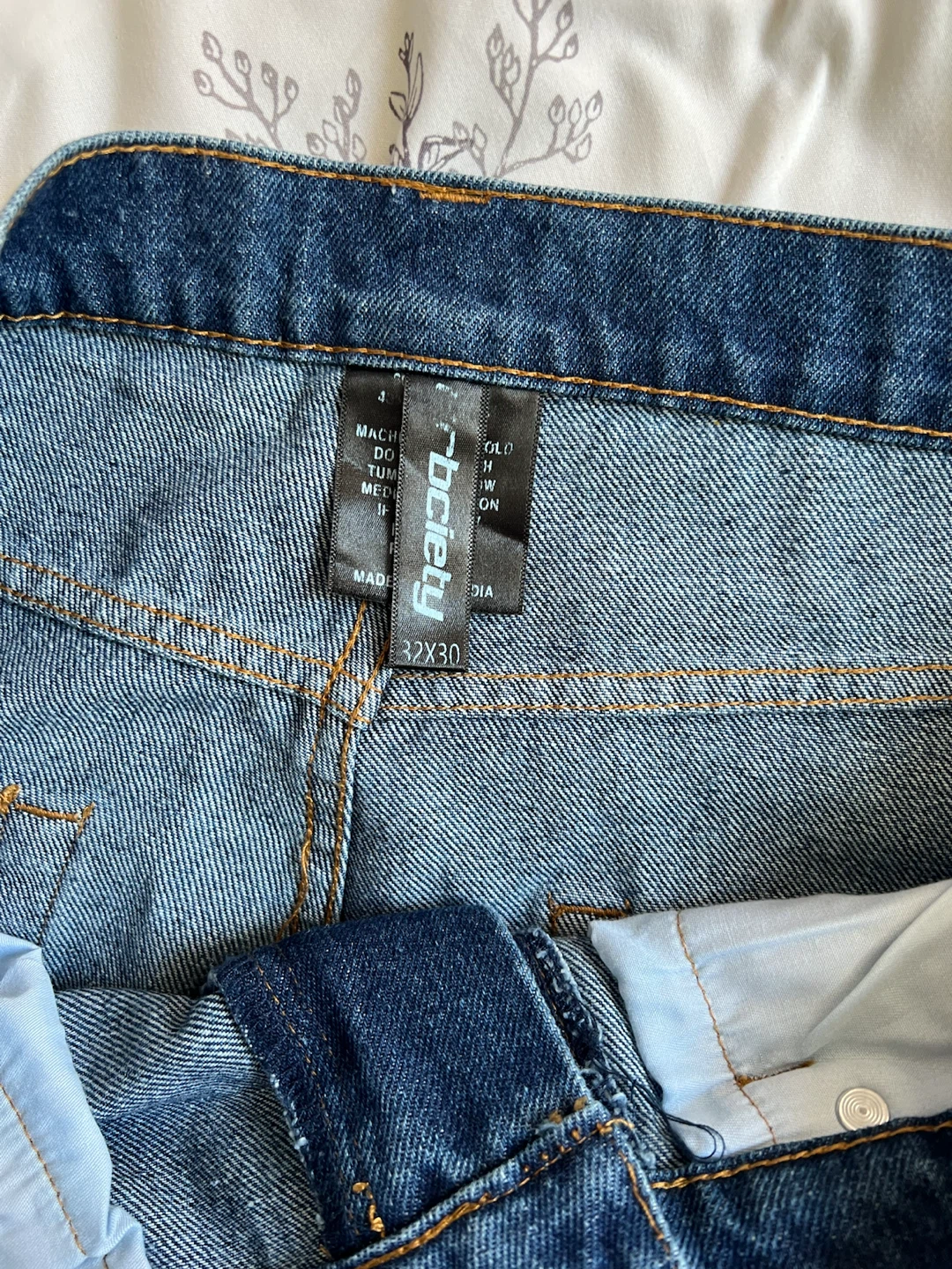 Men’s Blue Jeans – Size 32x30 – Slightly Shortened - photo 2