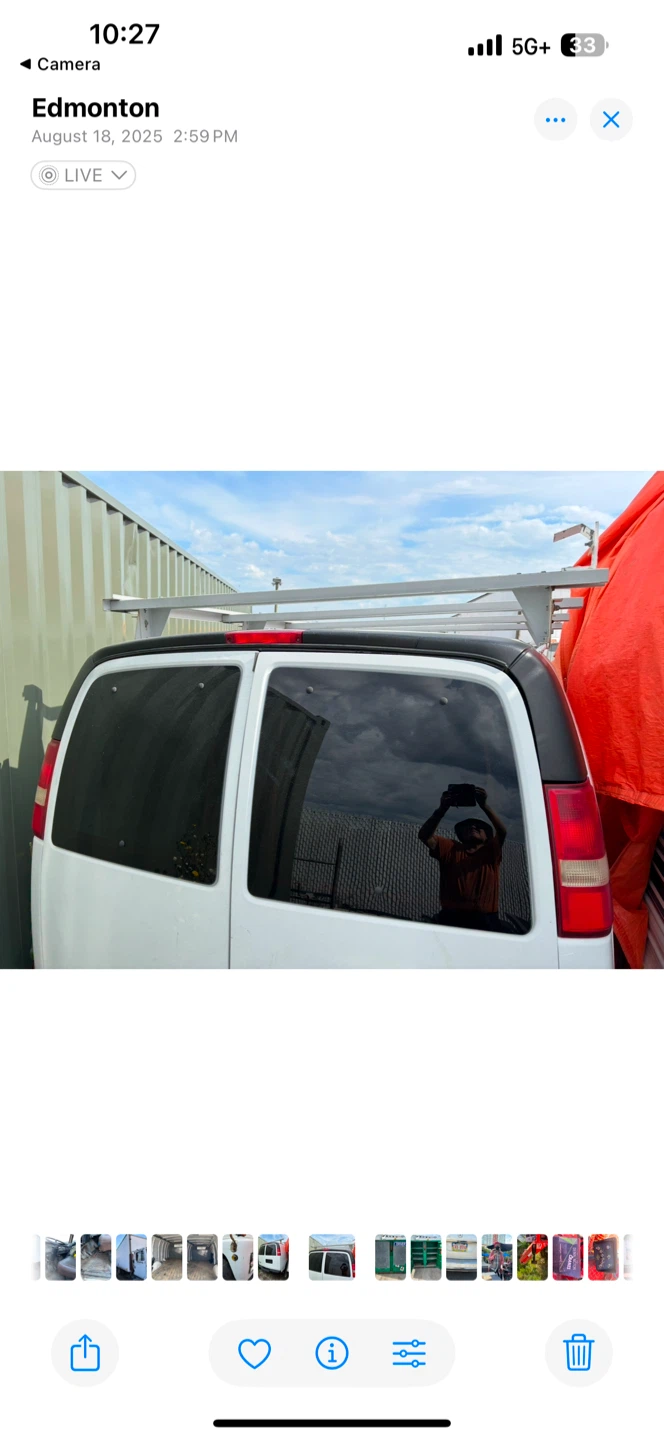 2014 Chevrolet Express Cargo Van - photo 4