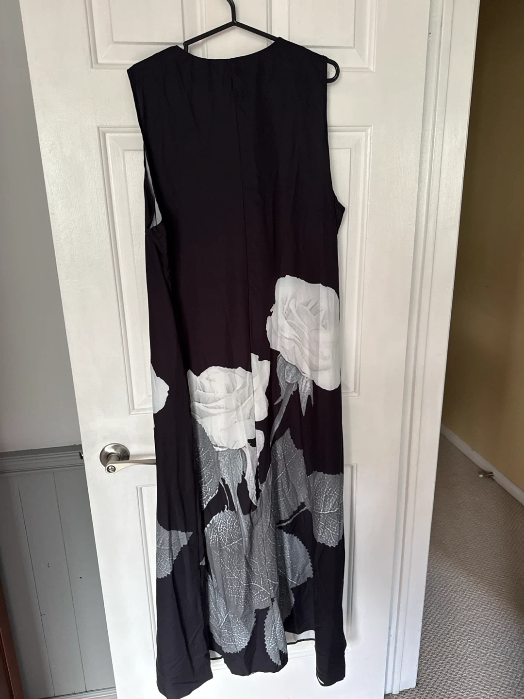 Beautiful Emery Rose Black Rose Print Maxi Dress 3XL - photo 3