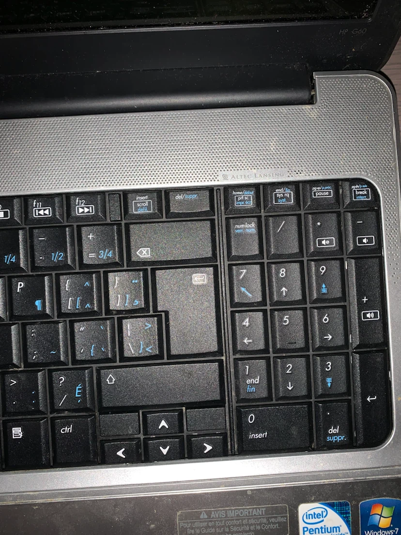HP Laptop with Intel Pentium - photo 2