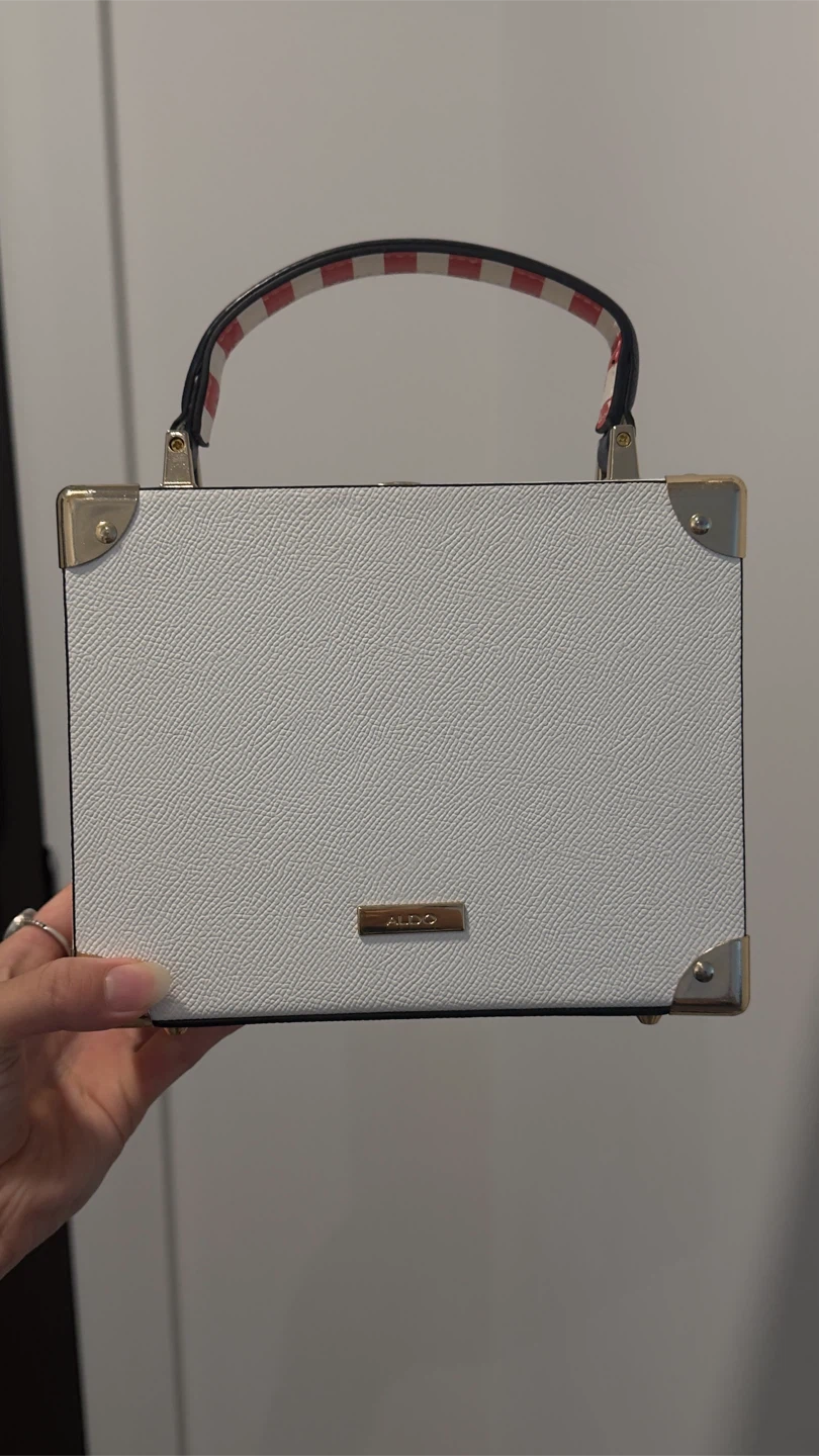ALDO Life's a Beach Trunk Bag - photo 3