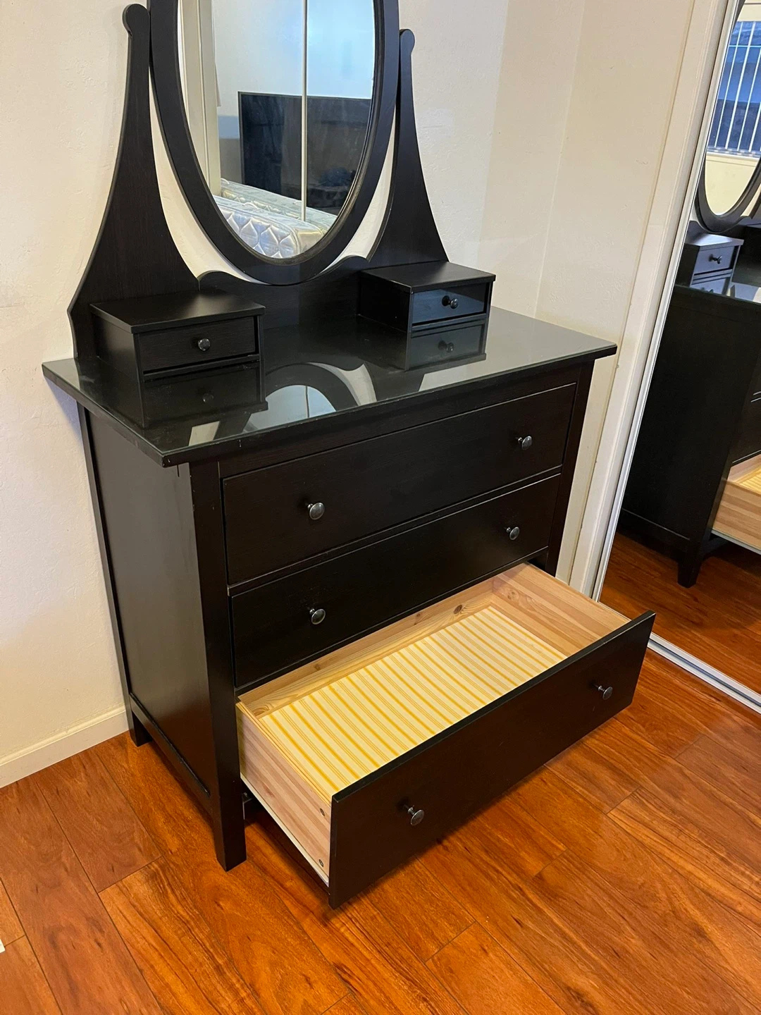 IKEA HEMNES dresser with mirror - photo 4