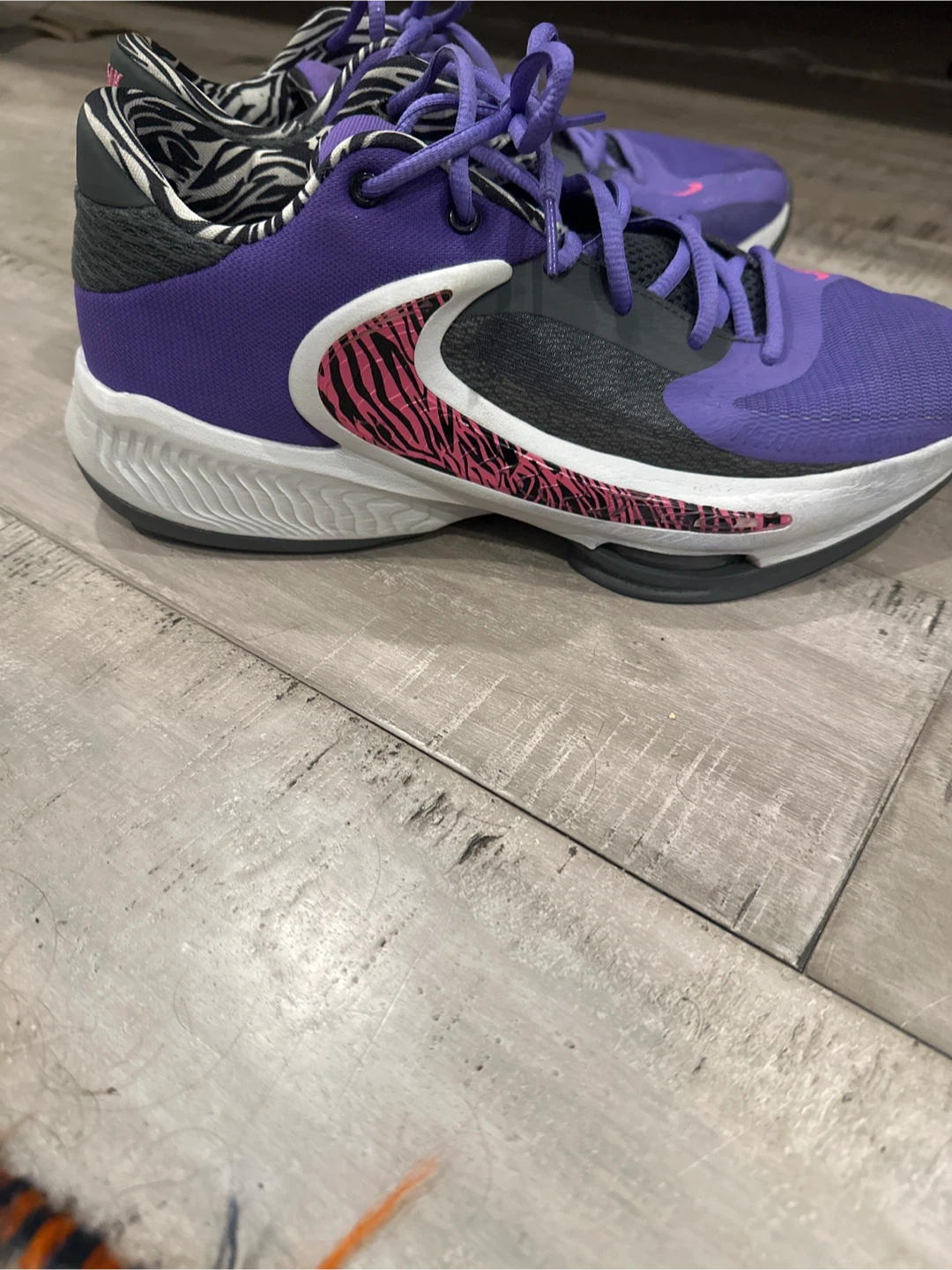 Nike Giannis Immortality Freak Basketball Shoes - photo 2