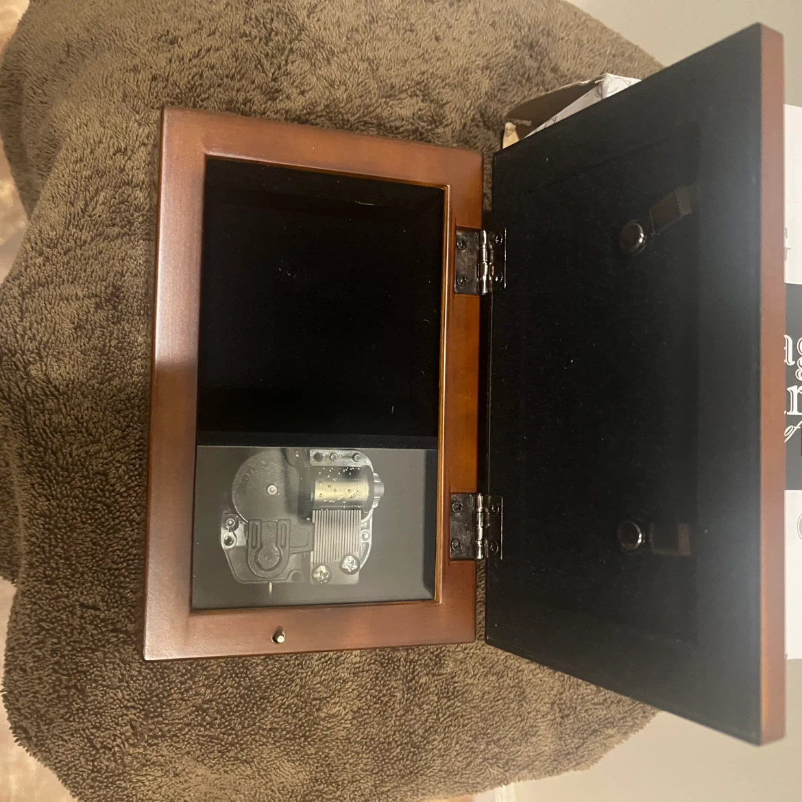 Cottage Garden "Wind Beneath My Wings" Musical Jewelry Box - photo 4