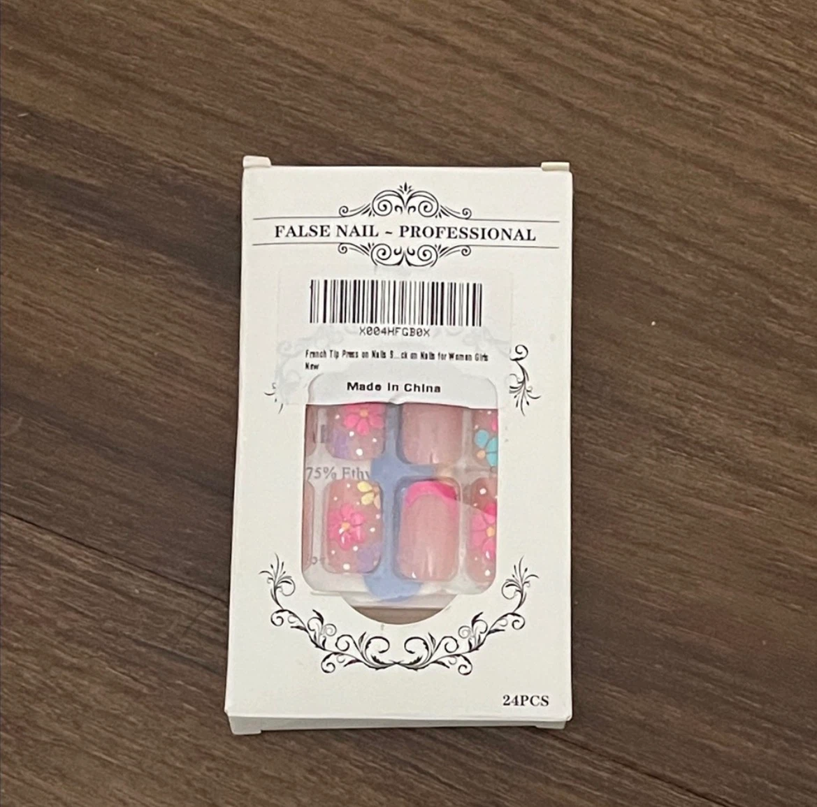 French Tip Press On Nails - 24 Pieces - photo 4
