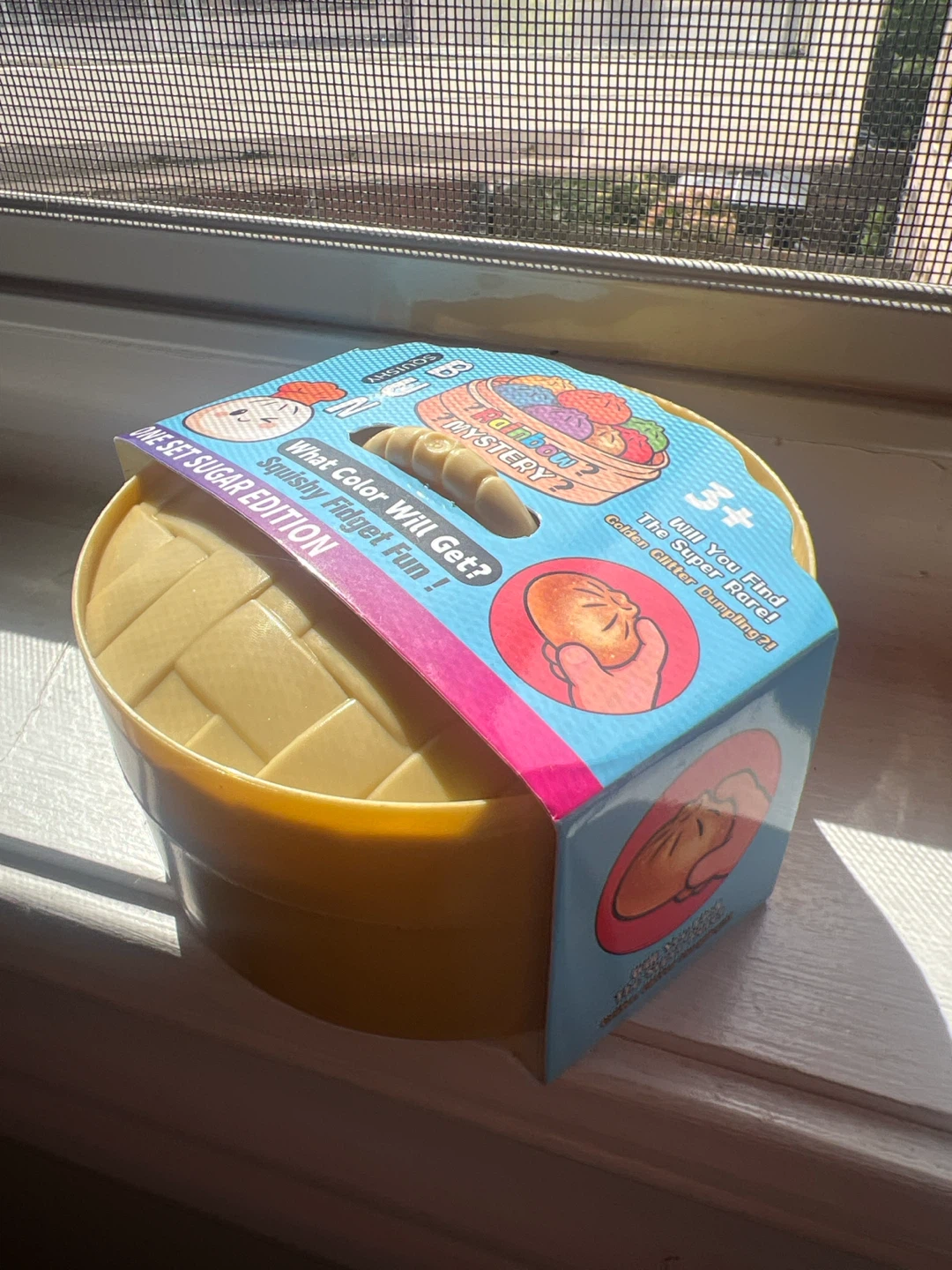 Squishy Bun Sugar Edition Mystery Fidget Toy - photo 3