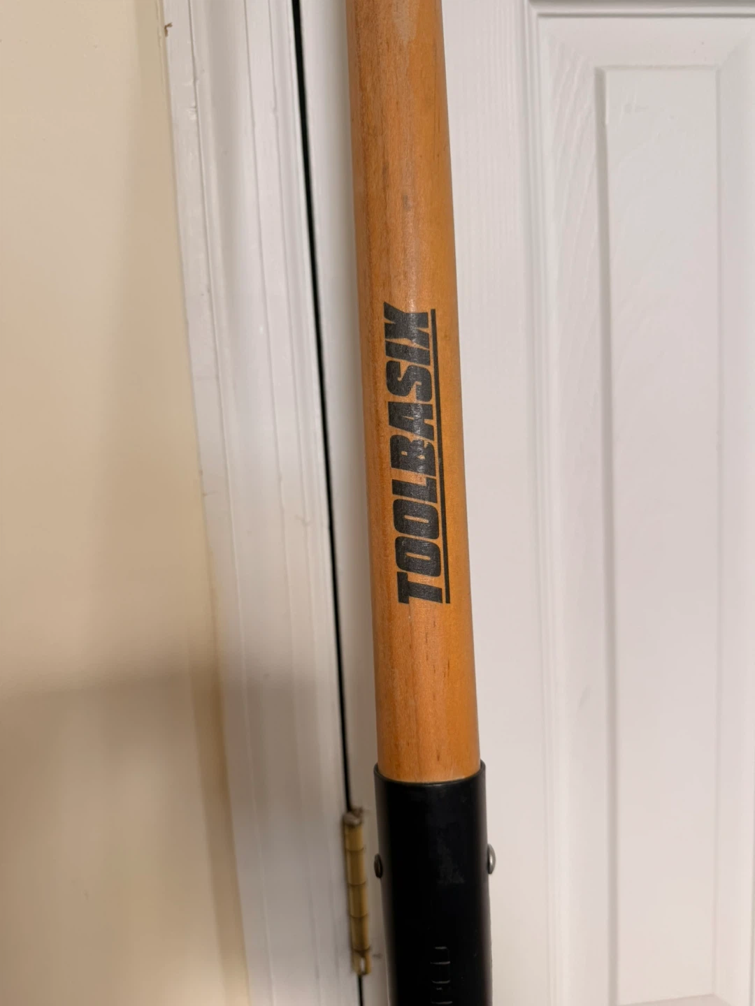 Toolbasix Long Handle Shovel - photo 2