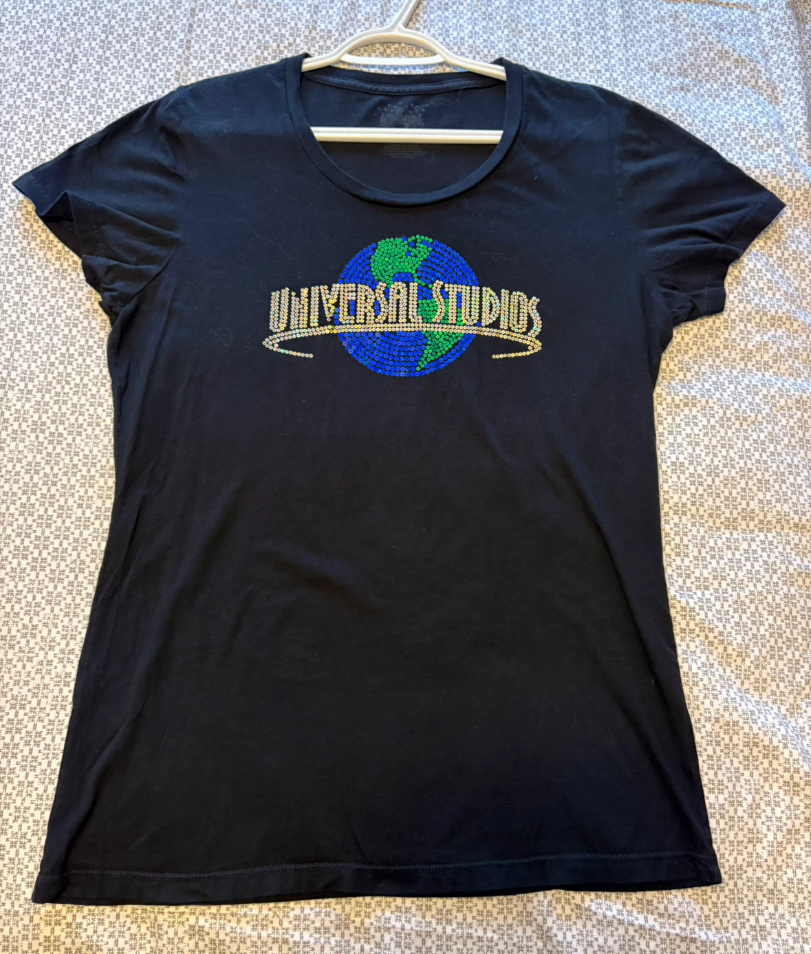 ✨✨Universal Studios Sequin T-Shirt