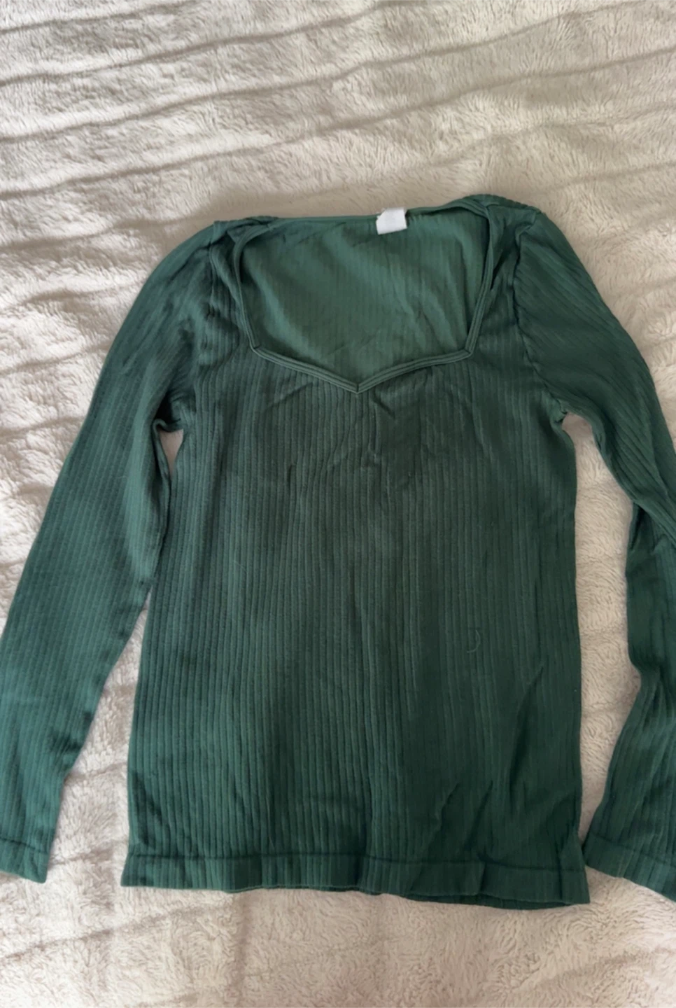 Green Long Sleeve Top