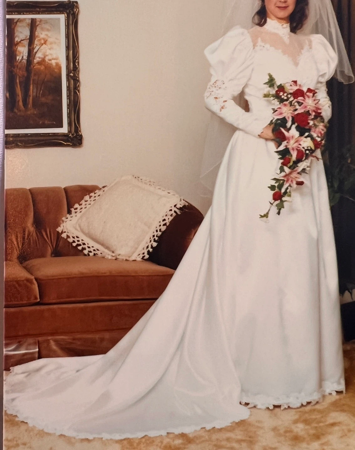 Vintage White Lace Wedding Dress