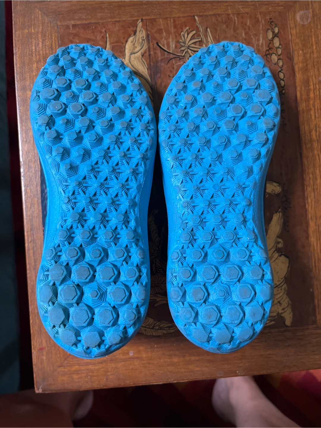 Decathlon soccer shoes - photo 3