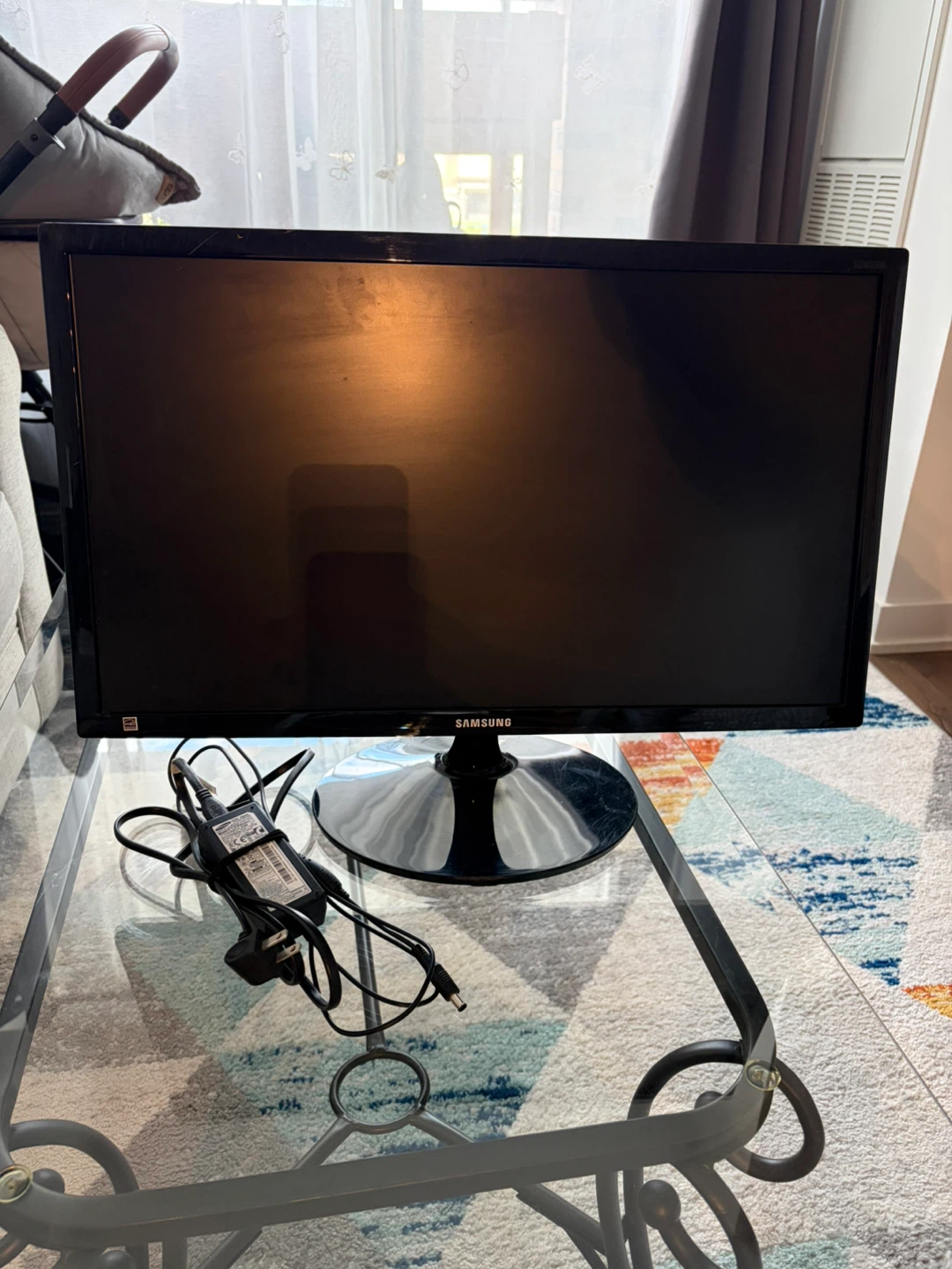 Samsung S24D300 24-inch Monitor