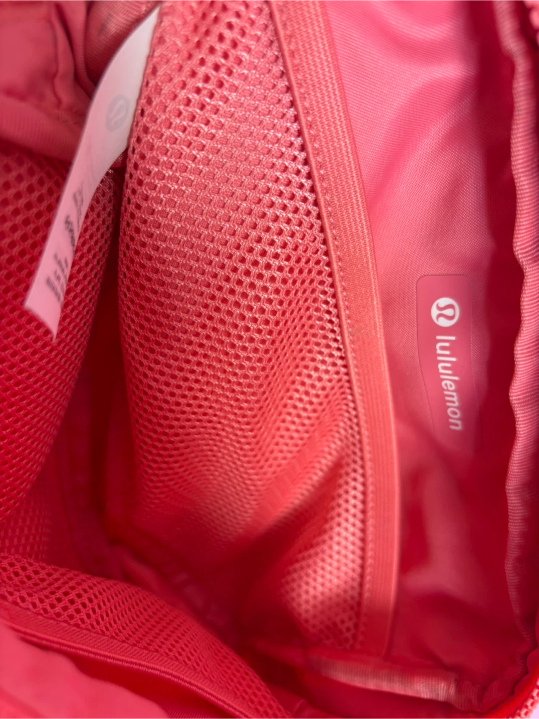 Lululemon Everywhere Belt Bag - Salmon Pink - photo 3