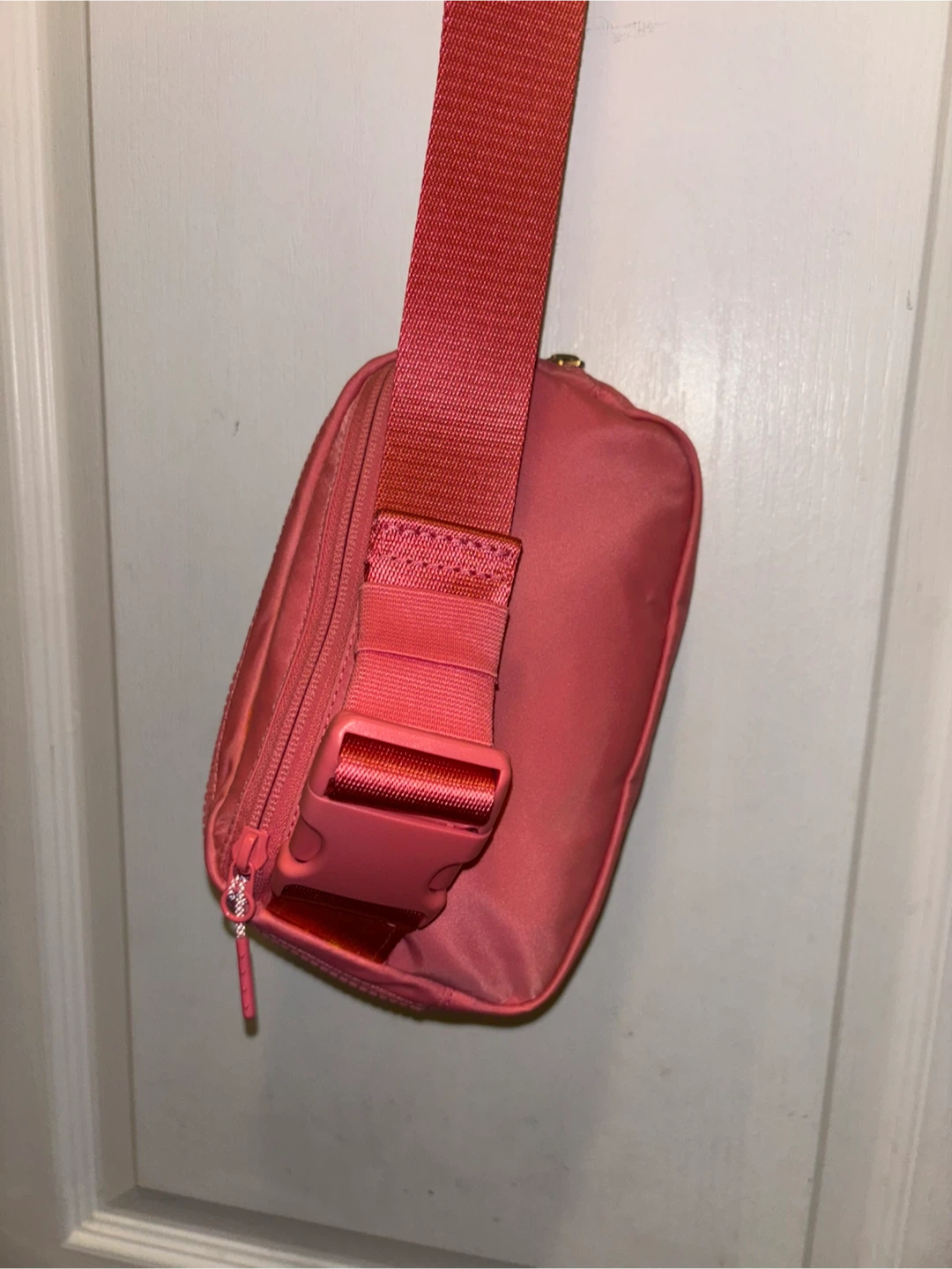 Lululemon Everywhere Belt Bag - Salmon Pink - photo 5