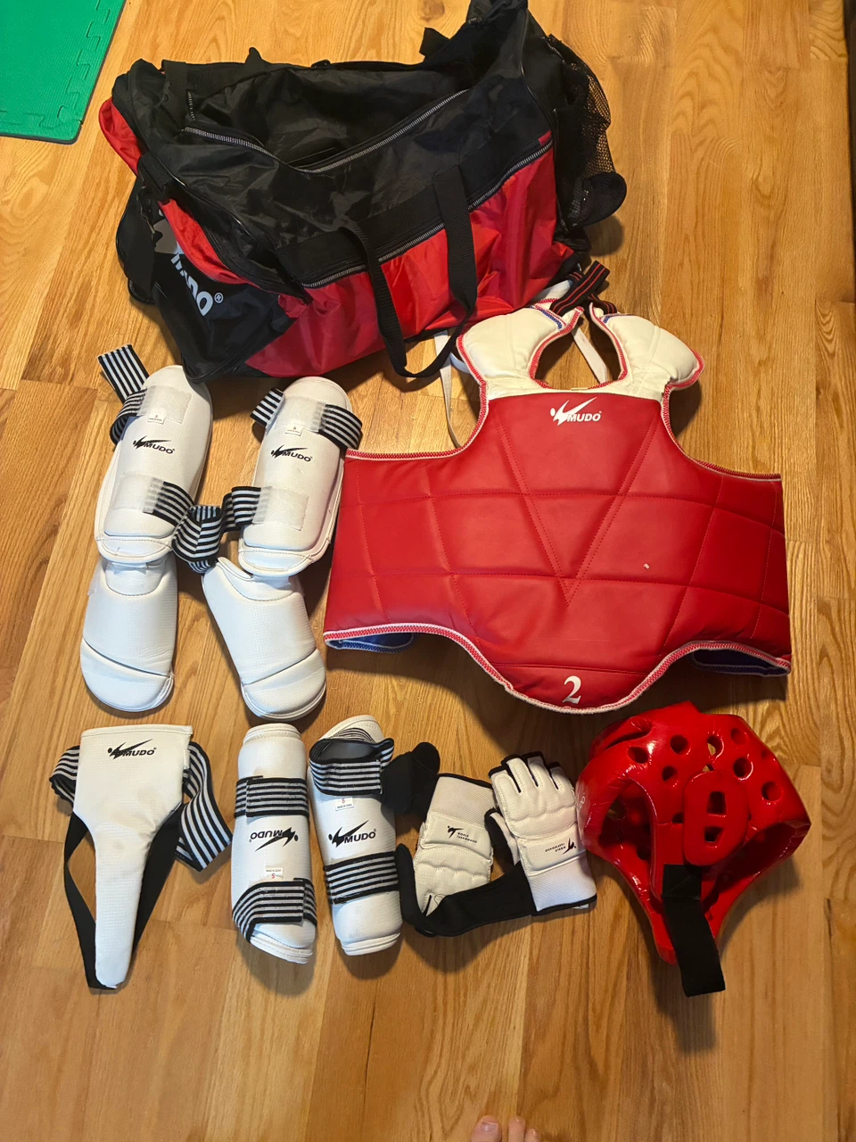 MUDO Taekwondo Sparring Gear Set with Bag