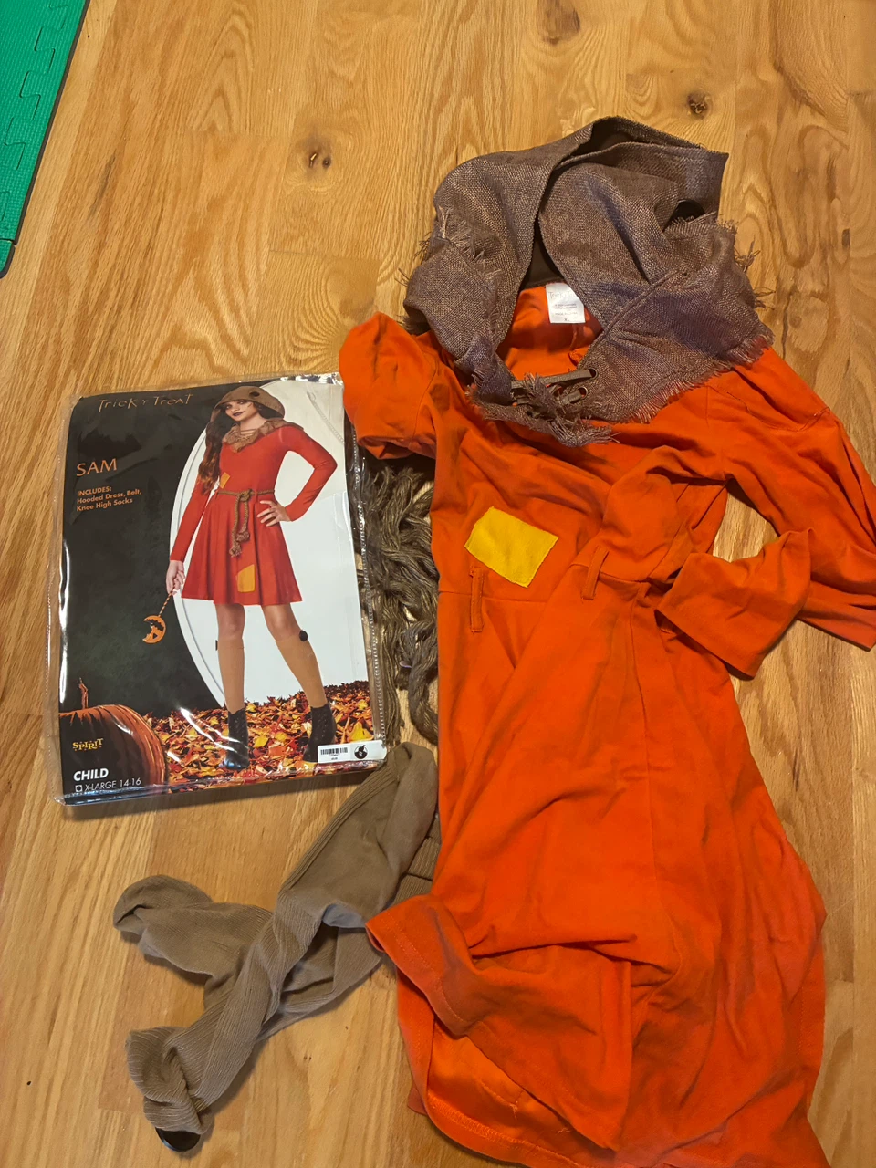 Spirit Halloween "Sam" Scarecrow Costume - Child XL