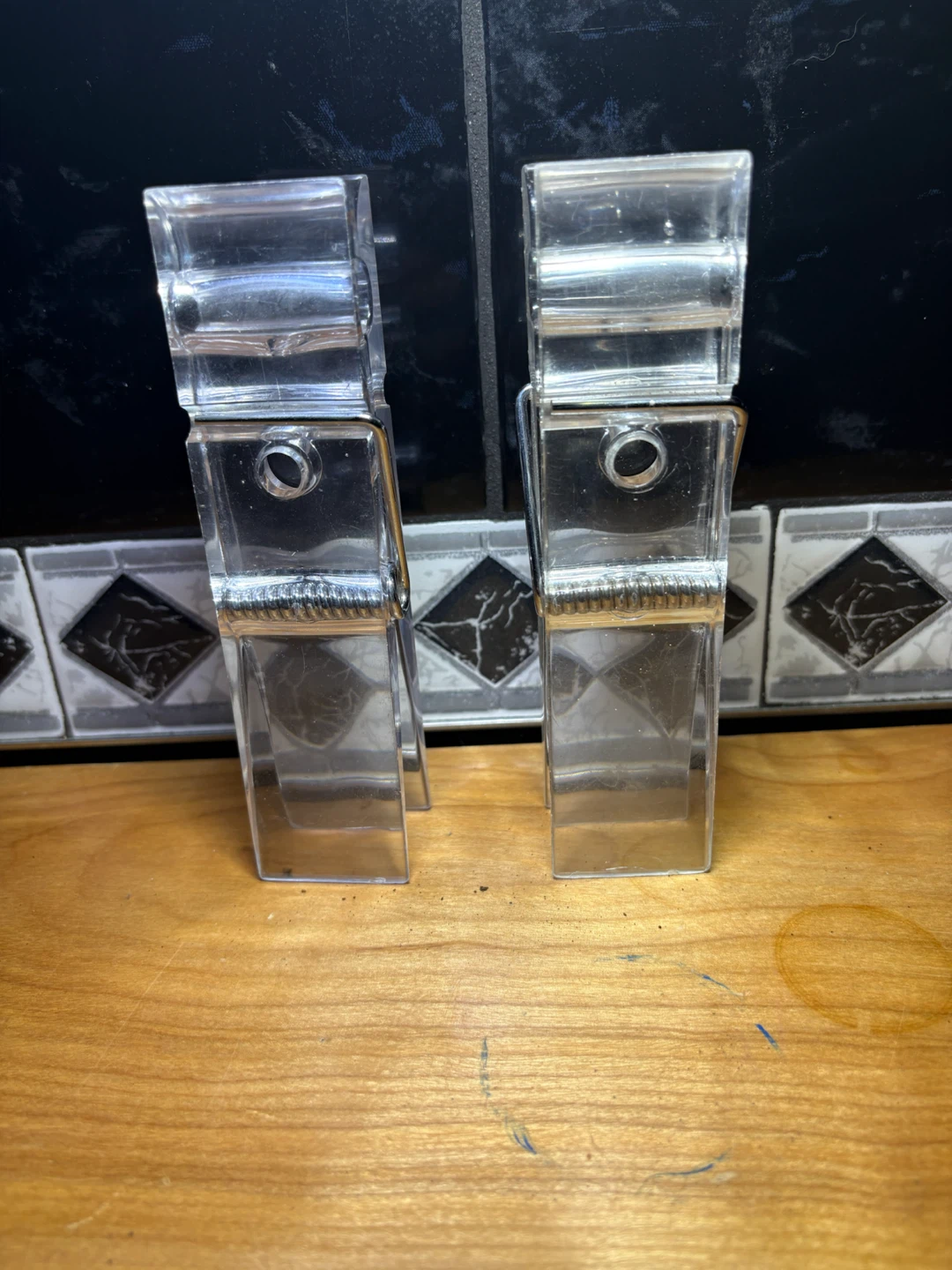 Acrylic Clear Plastic Clothespins (Set of 2) - photo 2