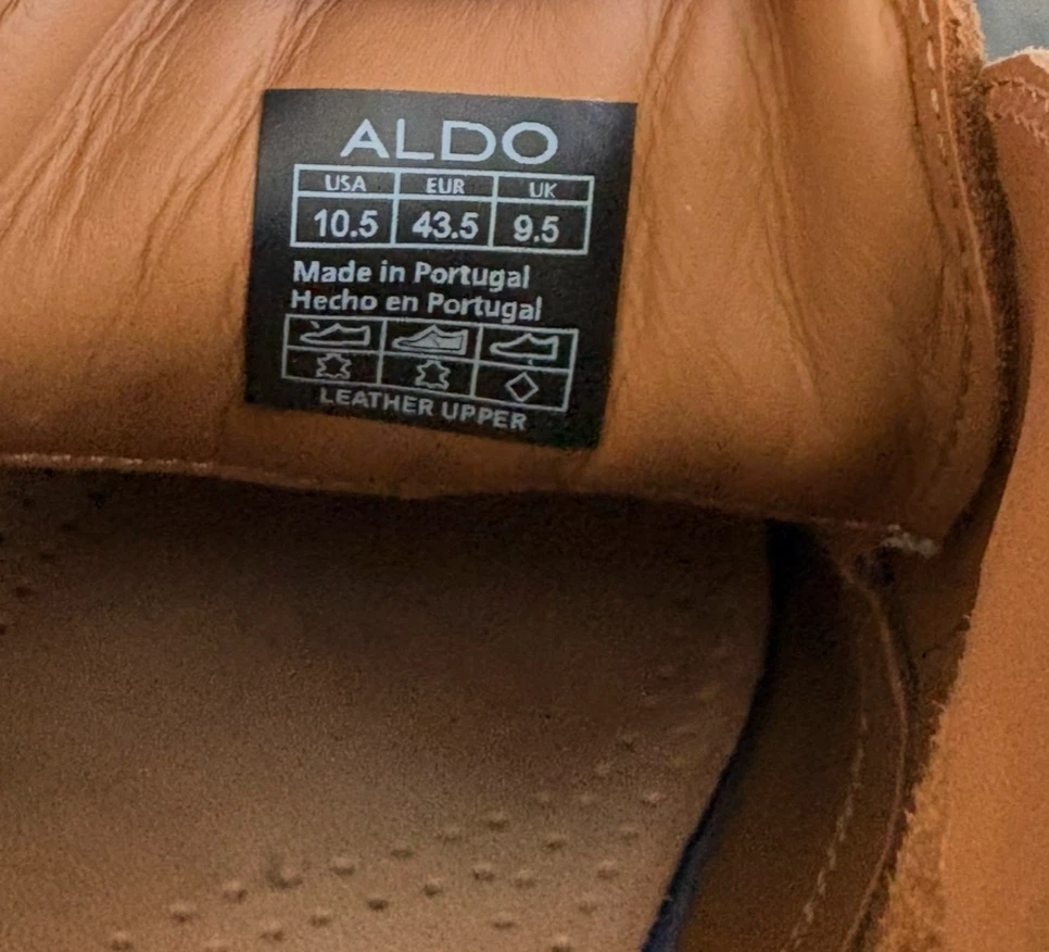 ALDO Brown Suede Chukka Boots - photo 3